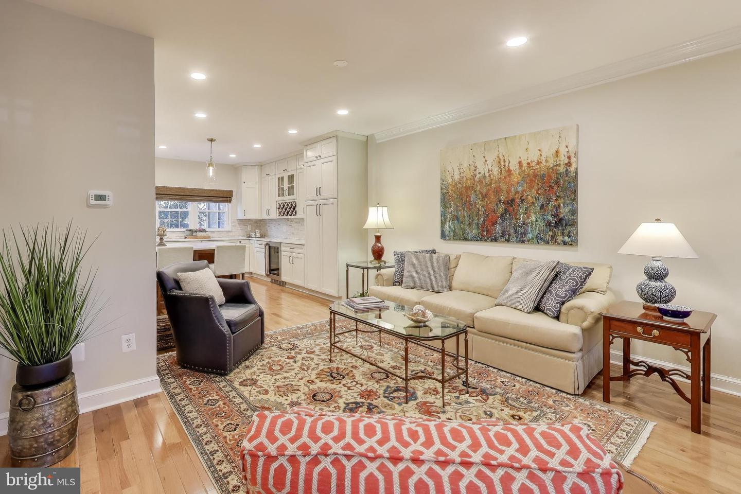 3717 JENNY LYNNE LN, FAIRFAX, Virginia 22030, 4 Bedrooms Bedrooms, ,3 BathroomsBathrooms,Residential,For sale,3717 JENNY LYNNE LN,VAFC2007670 MLS # VAFC2007670 3717 JENNY LYNNE LN, FAIRFAX, Virginia 22030, 4 Bedrooms Bedrooms, ,3 BathroomsBathrooms,Residential,For sale,3717 JENNY LYNNE LN,VAFC2007670 MLS # VAFC2007670