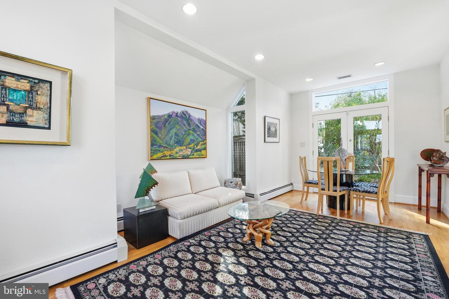 3814 JOCELYN ST NW, WASHINGTON, District Of Columbia 20015, 5 Bedrooms Bedrooms, ,2 BathroomsBathrooms,Residential,For sale,3814 JOCELYN ST NW,DCDC2241726 MLS # DCDC2241726