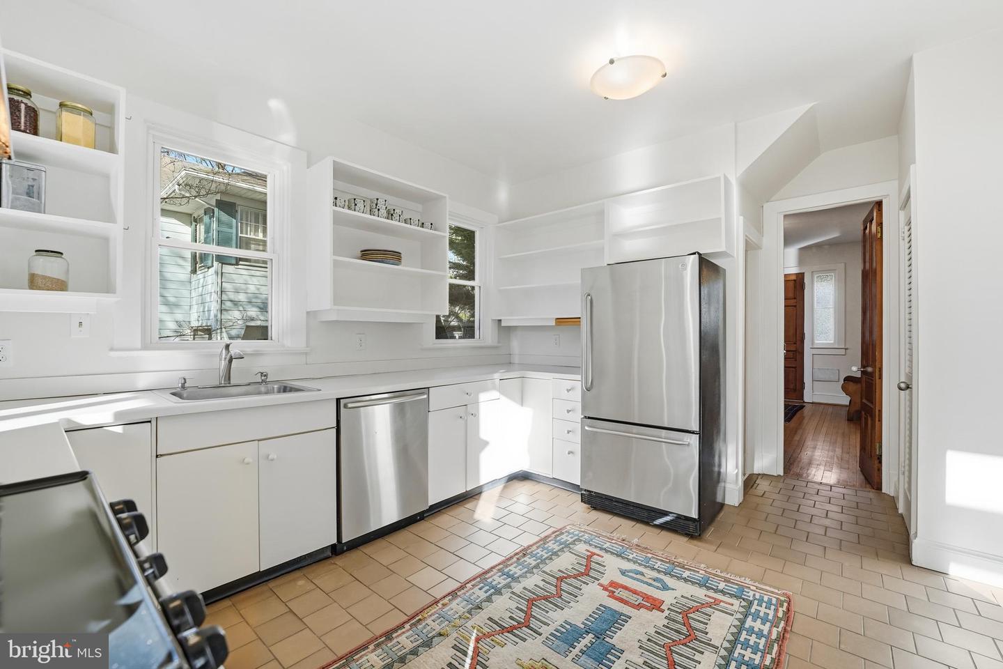 3814 JOCELYN ST NW, WASHINGTON, District Of Columbia 20015, 5 Bedrooms Bedrooms, ,2 BathroomsBathrooms,Residential,For sale,3814 JOCELYN ST NW,DCDC2241726 MLS # DCDC2241726