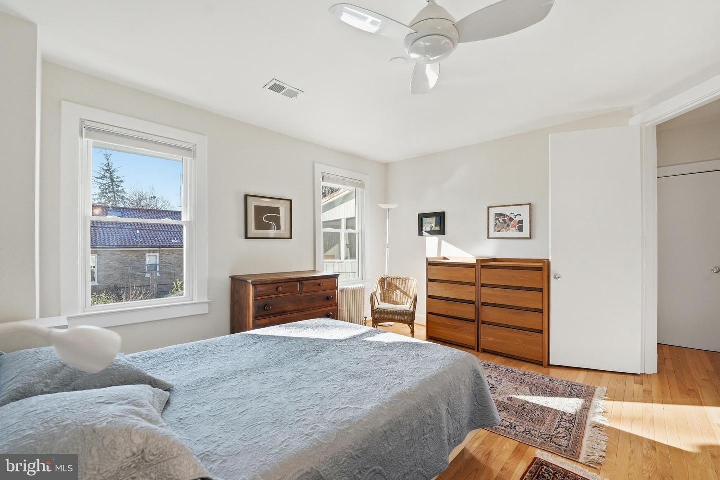 3814 JOCELYN ST NW, WASHINGTON, District Of Columbia 20015, 5 Bedrooms Bedrooms, ,2 BathroomsBathrooms,Residential,For sale,3814 JOCELYN ST NW,DCDC2241726 MLS # DCDC2241726