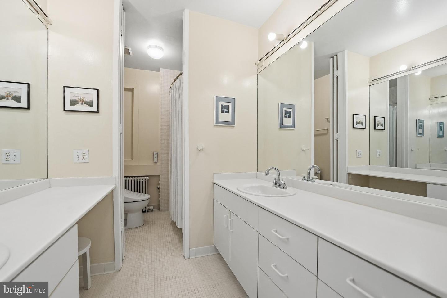 3814 JOCELYN ST NW, WASHINGTON, District Of Columbia 20015, 5 Bedrooms Bedrooms, ,2 BathroomsBathrooms,Residential,For sale,3814 JOCELYN ST NW,DCDC2241726 MLS # DCDC2241726