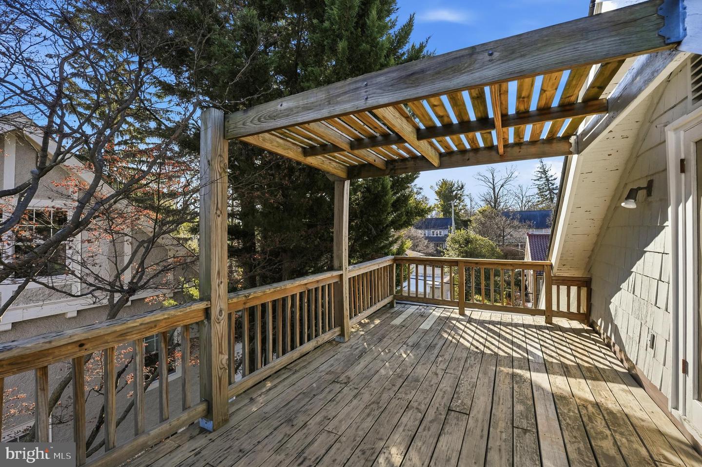 3814 JOCELYN ST NW, WASHINGTON, District Of Columbia 20015, 5 Bedrooms Bedrooms, ,2 BathroomsBathrooms,Residential,For sale,3814 JOCELYN ST NW,DCDC2241726 MLS # DCDC2241726