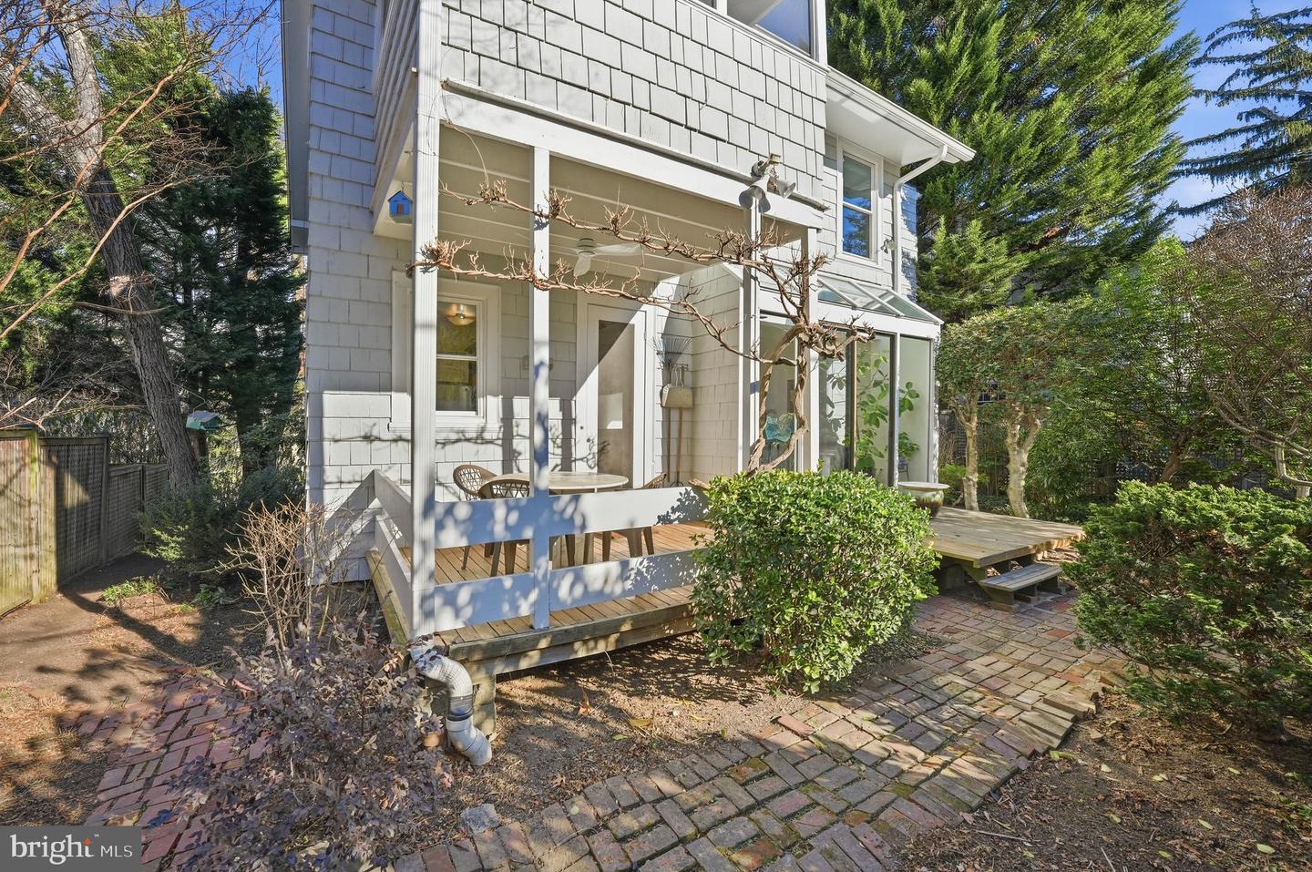 3814 JOCELYN ST NW, WASHINGTON, District Of Columbia 20015, 5 Bedrooms Bedrooms, ,2 BathroomsBathrooms,Residential,For sale,3814 JOCELYN ST NW,DCDC2241726 MLS # DCDC2241726