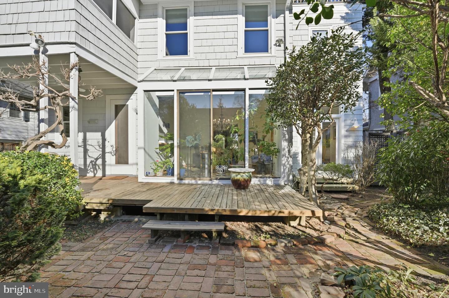 3814 JOCELYN ST NW, WASHINGTON, District Of Columbia 20015, 5 Bedrooms Bedrooms, ,2 BathroomsBathrooms,Residential,For sale,3814 JOCELYN ST NW,DCDC2241726 MLS # DCDC2241726