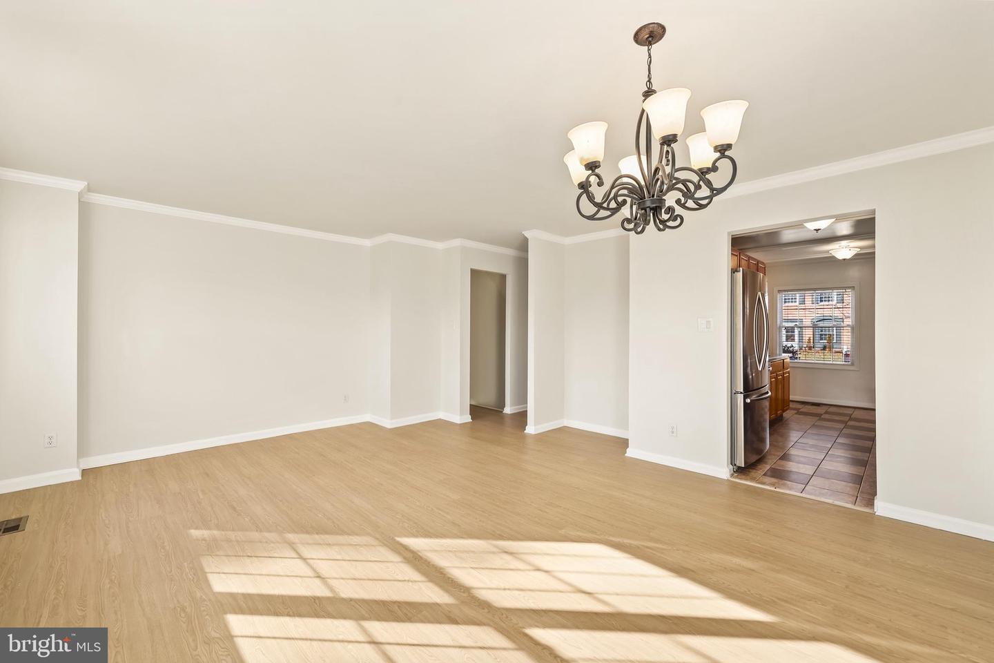 14821 HAYMARKET LN, CENTREVILLE, Virginia 20120, 3 Bedrooms Bedrooms, ,2 BathroomsBathrooms,Residential,For sale,14821 HAYMARKET LN,VAFX2286146 MLS # VAFX2286146