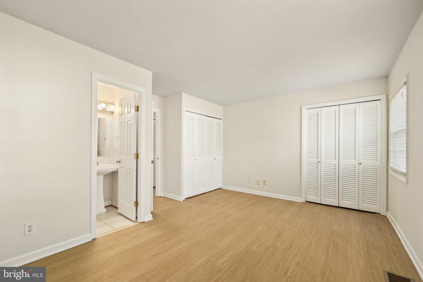 14821 HAYMARKET LN, CENTREVILLE, Virginia 20120, 3 Bedrooms Bedrooms, ,2 BathroomsBathrooms,Residential,For sale,14821 HAYMARKET LN,VAFX2286146 MLS # VAFX2286146