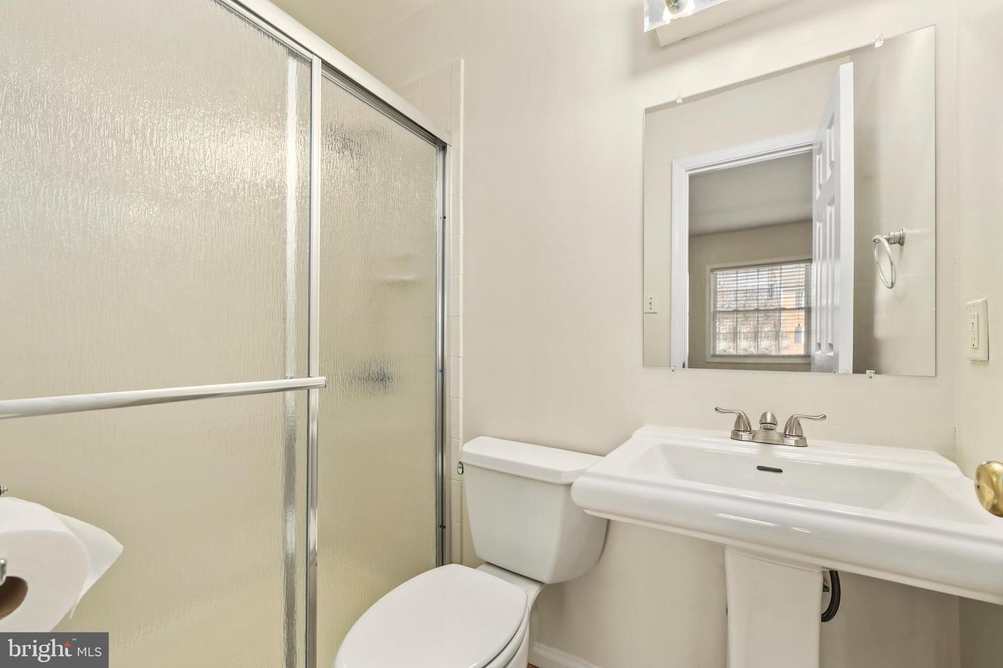 14821 HAYMARKET LN, CENTREVILLE, Virginia 20120, 3 Bedrooms Bedrooms, ,2 BathroomsBathrooms,Residential,For sale,14821 HAYMARKET LN,VAFX2286146 MLS # VAFX2286146