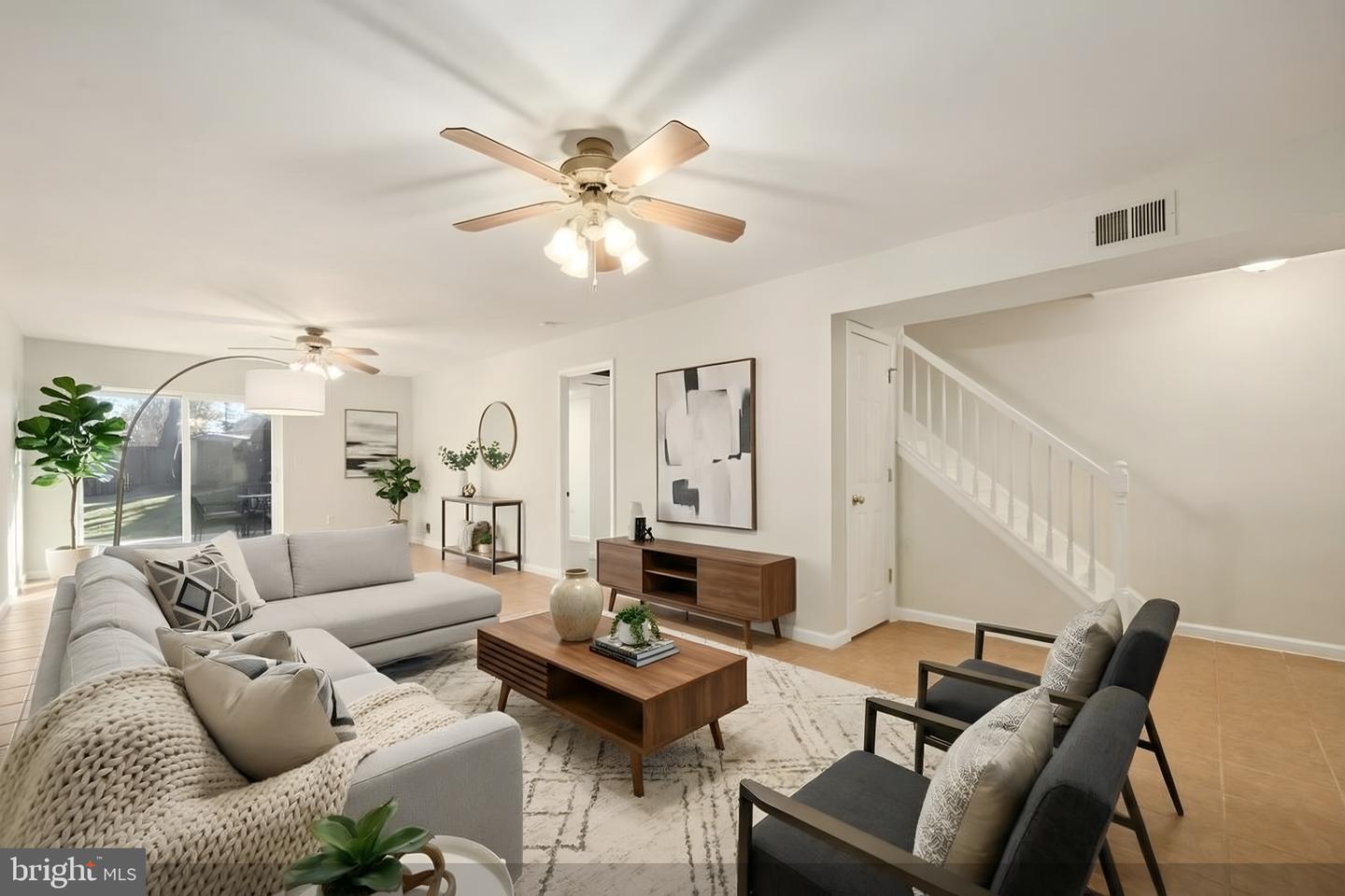 14821 HAYMARKET LN, CENTREVILLE, Virginia 20120, 3 Bedrooms Bedrooms, ,2 BathroomsBathrooms,Residential,For sale,14821 HAYMARKET LN,VAFX2286146 MLS # VAFX2286146