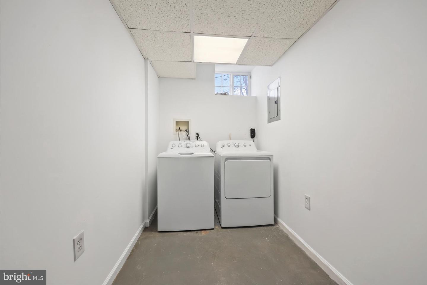 14821 HAYMARKET LN, CENTREVILLE, Virginia 20120, 3 Bedrooms Bedrooms, ,2 BathroomsBathrooms,Residential,For sale,14821 HAYMARKET LN,VAFX2286146 MLS # VAFX2286146