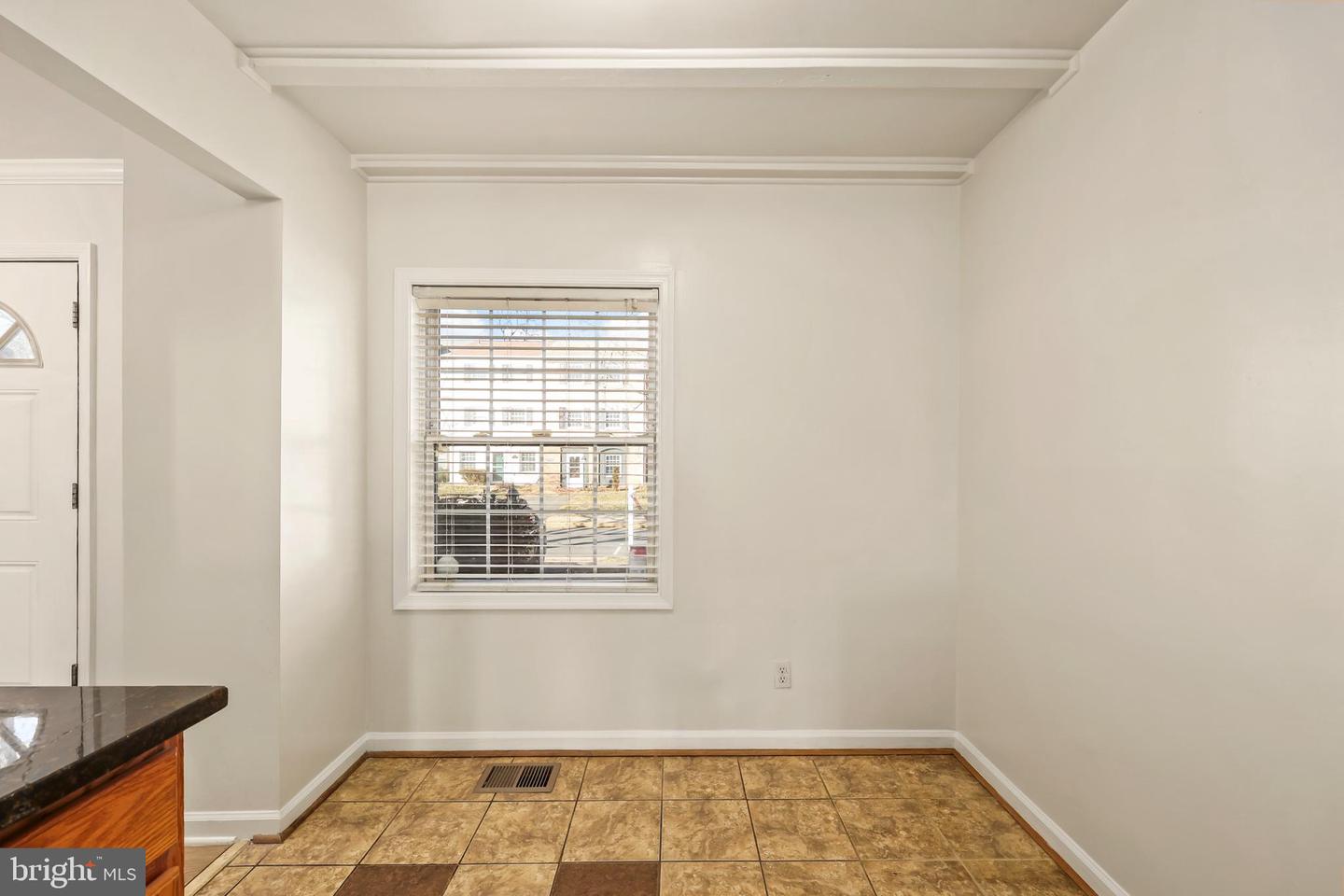 14821 HAYMARKET LN, CENTREVILLE, Virginia 20120, 3 Bedrooms Bedrooms, ,2 BathroomsBathrooms,Residential,For sale,14821 HAYMARKET LN,VAFX2286146 MLS # VAFX2286146