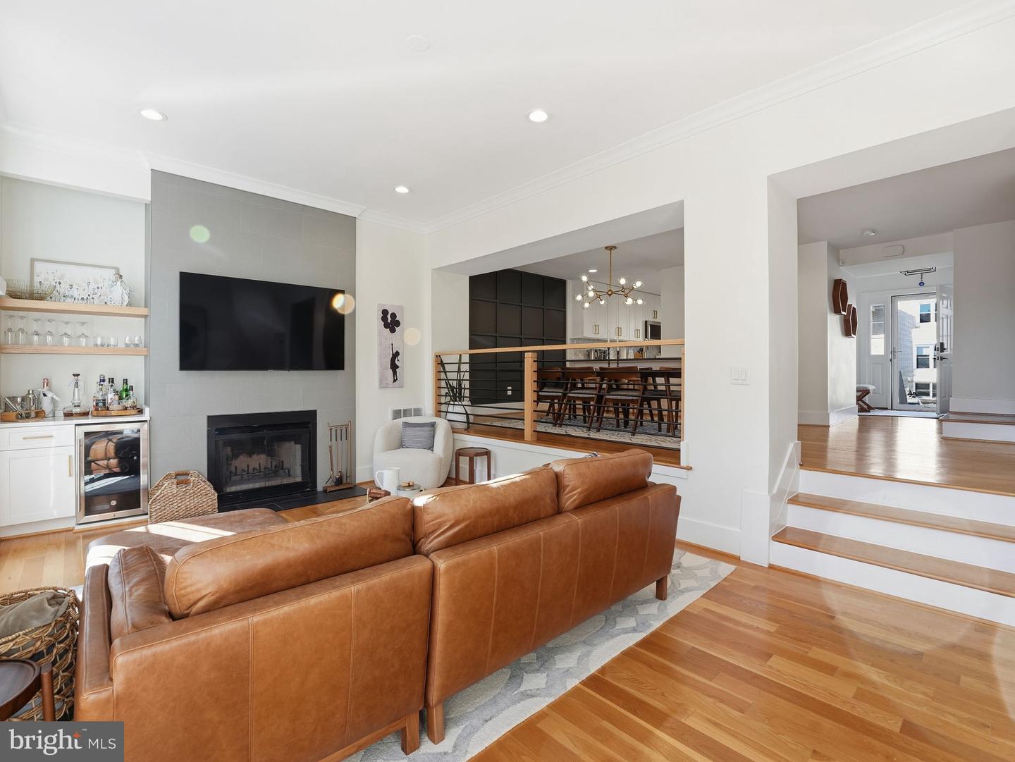 8503 JEFFERSONIAN CT, VIENNA, Virginia 22182, 4 Bedrooms Bedrooms, ,3 BathroomsBathrooms,Residential,For sale,8503 JEFFERSONIAN CT,VAFX2286154 MLS # VAFX2286154 8503 JEFFERSONIAN CT, VIENNA, Virginia 22182, 4 Bedrooms Bedrooms, ,3 BathroomsBathrooms,Residential,For sale,8503 JEFFERSONIAN CT,VAFX2286154 MLS # VAFX2286154