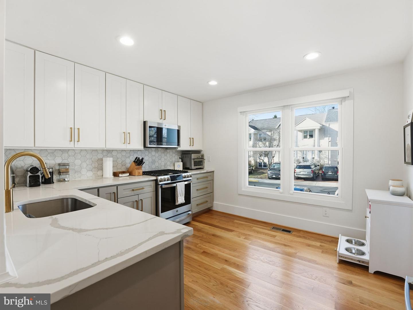 8503 JEFFERSONIAN CT, VIENNA, Virginia 22182, 4 Bedrooms Bedrooms, ,3 BathroomsBathrooms,Residential,For sale,8503 JEFFERSONIAN CT,VAFX2286154 MLS # VAFX2286154 8503 JEFFERSONIAN CT, VIENNA, Virginia 22182, 4 Bedrooms Bedrooms, ,3 BathroomsBathrooms,Residential,For sale,8503 JEFFERSONIAN CT,VAFX2286154 MLS # VAFX2286154