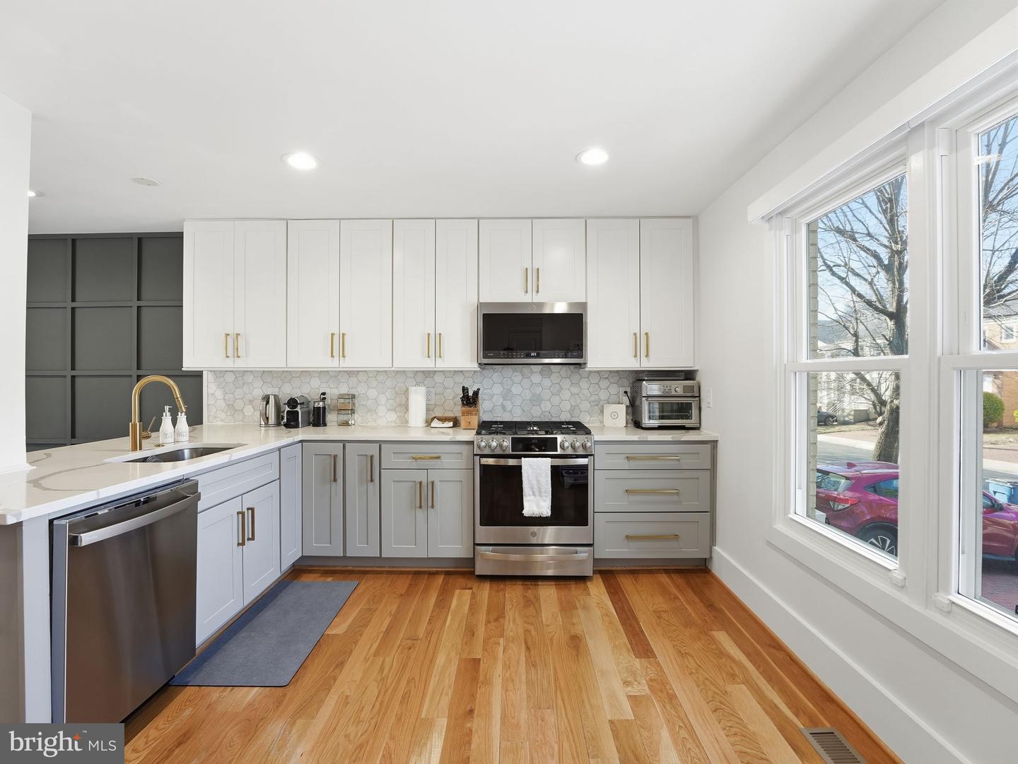 8503 JEFFERSONIAN CT, VIENNA, Virginia 22182, 4 Bedrooms Bedrooms, ,3 BathroomsBathrooms,Residential,For sale,8503 JEFFERSONIAN CT,VAFX2286154 MLS # VAFX2286154 8503 JEFFERSONIAN CT, VIENNA, Virginia 22182, 4 Bedrooms Bedrooms, ,3 BathroomsBathrooms,Residential,For sale,8503 JEFFERSONIAN CT,VAFX2286154 MLS # VAFX2286154