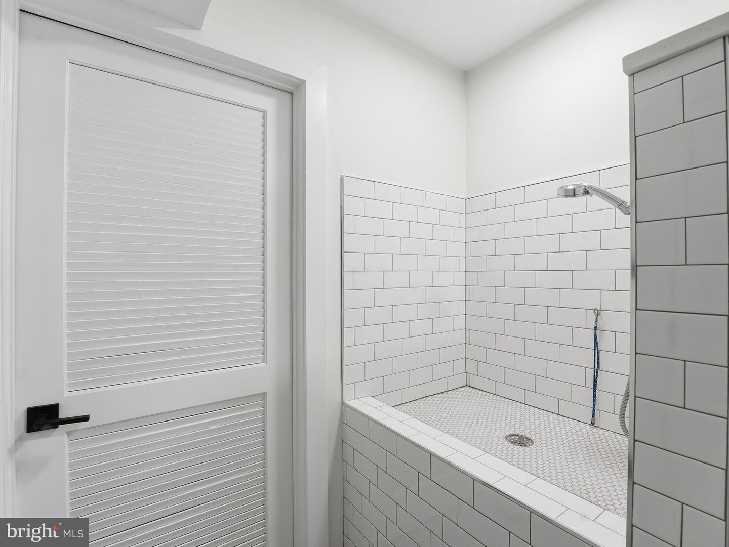 8503 JEFFERSONIAN CT, VIENNA, Virginia 22182, 4 Bedrooms Bedrooms, ,3 BathroomsBathrooms,Residential,For sale,8503 JEFFERSONIAN CT,VAFX2286154 MLS # VAFX2286154 8503 JEFFERSONIAN CT, VIENNA, Virginia 22182, 4 Bedrooms Bedrooms, ,3 BathroomsBathrooms,Residential,For sale,8503 JEFFERSONIAN CT,VAFX2286154 MLS # VAFX2286154