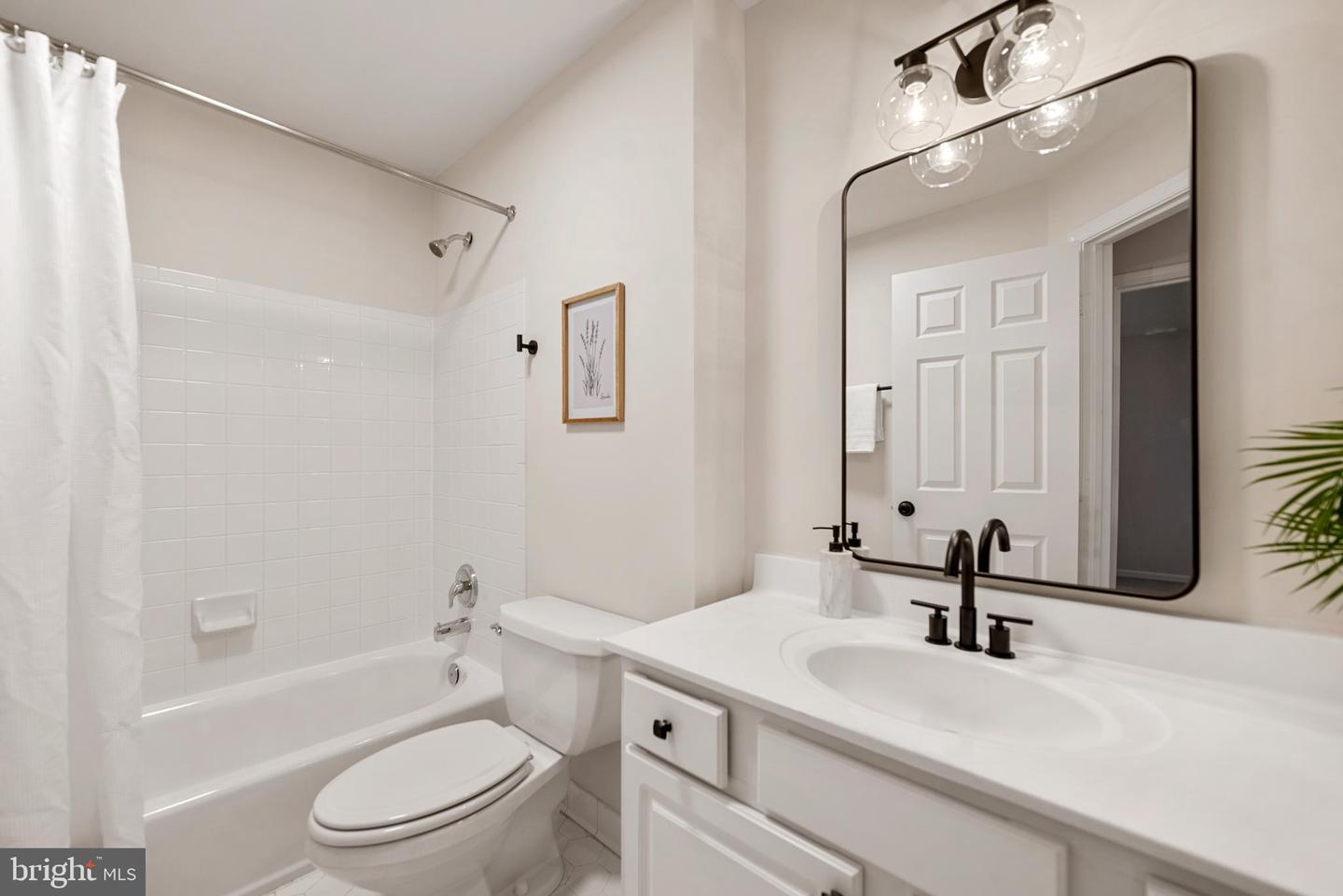 6489 SHARON KAY CT, ALEXANDRIA, Virginia 22310, 4 Bedrooms Bedrooms, ,3 BathroomsBathrooms,Residential,For sale,6489 SHARON KAY CT,VAFX2286156 MLS # VAFX2286156 6489 SHARON KAY CT, ALEXANDRIA, Virginia 22310, 4 Bedrooms Bedrooms, ,3 BathroomsBathrooms,Residential,For sale,6489 SHARON KAY CT,VAFX2286156 MLS # VAFX2286156