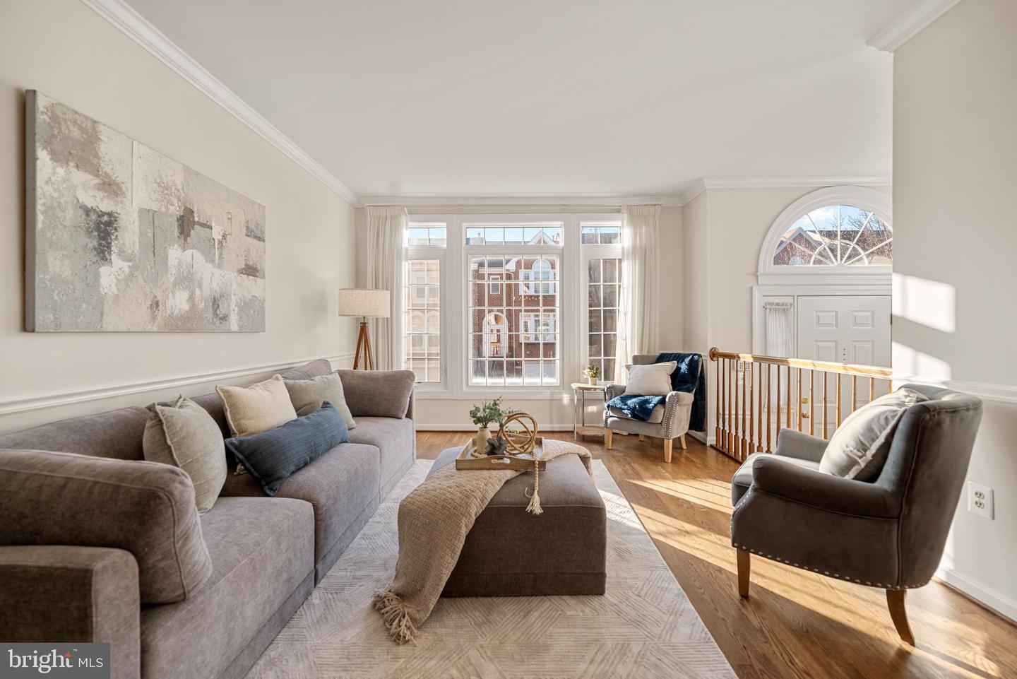 6489 SHARON KAY CT, ALEXANDRIA, Virginia 22310, 4 Bedrooms Bedrooms, ,3 BathroomsBathrooms,Residential,For sale,6489 SHARON KAY CT,VAFX2286156 MLS # VAFX2286156 6489 SHARON KAY CT, ALEXANDRIA, Virginia 22310, 4 Bedrooms Bedrooms, ,3 BathroomsBathrooms,Residential,For sale,6489 SHARON KAY CT,VAFX2286156 MLS # VAFX2286156