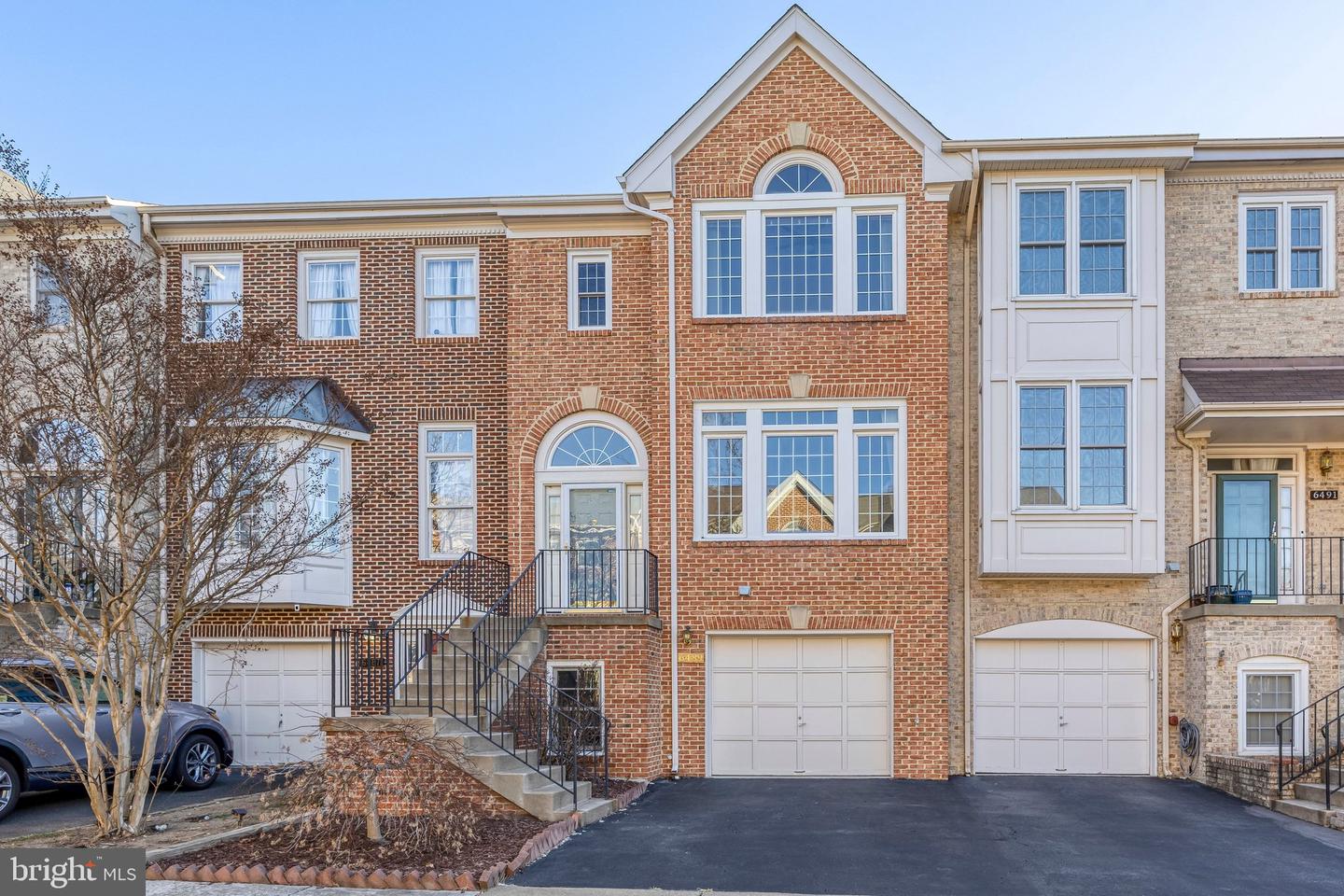 6489 SHARON KAY CT, ALEXANDRIA, Virginia 22310, 4 Bedrooms Bedrooms, ,3 BathroomsBathrooms,Residential,For sale,6489 SHARON KAY CT,VAFX2286156 MLS # VAFX2286156 6489 SHARON KAY CT, ALEXANDRIA, Virginia 22310, 4 Bedrooms Bedrooms, ,3 BathroomsBathrooms,Residential,For sale,6489 SHARON KAY CT,VAFX2286156 MLS # VAFX2286156