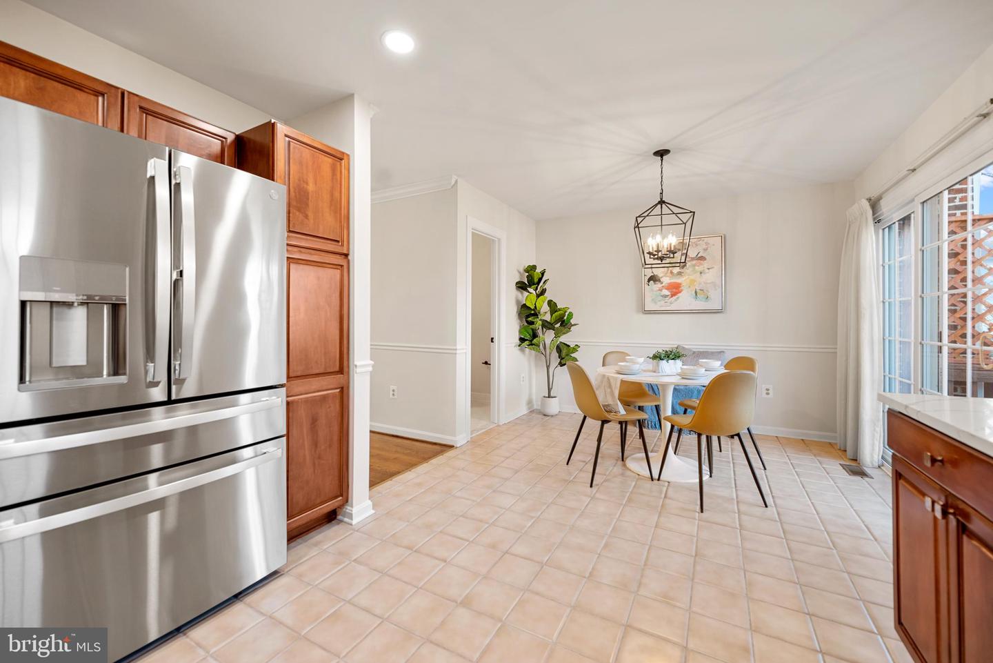 6489 SHARON KAY CT, ALEXANDRIA, Virginia 22310, 4 Bedrooms Bedrooms, ,3 BathroomsBathrooms,Residential,For sale,6489 SHARON KAY CT,VAFX2286156 MLS # VAFX2286156 6489 SHARON KAY CT, ALEXANDRIA, Virginia 22310, 4 Bedrooms Bedrooms, ,3 BathroomsBathrooms,Residential,For sale,6489 SHARON KAY CT,VAFX2286156 MLS # VAFX2286156