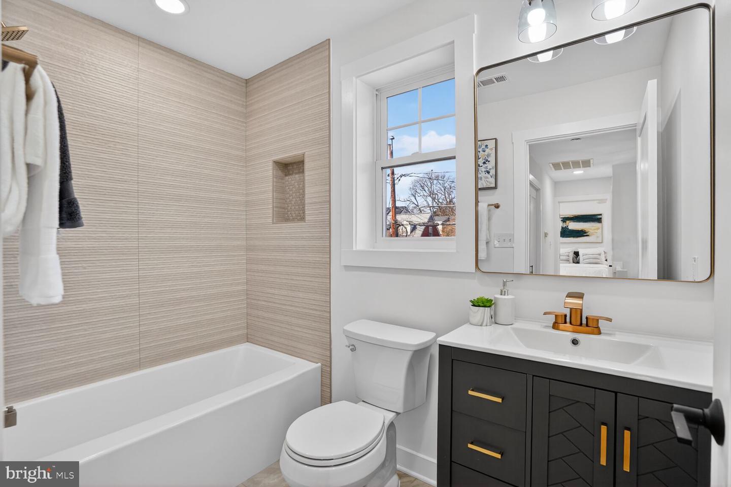 4608 8TH ST S, ARLINGTON, Virginia 22204, 4 Bedrooms Bedrooms, ,3 BathroomsBathrooms,Residential,For sale,4608 8TH ST S,VAAR2067830 MLS # VAAR2067830 4608 8TH ST S, ARLINGTON, Virginia 22204, 4 Bedrooms Bedrooms, ,3 BathroomsBathrooms,Residential,For sale,4608 8TH ST S,VAAR2067830 MLS # VAAR2067830