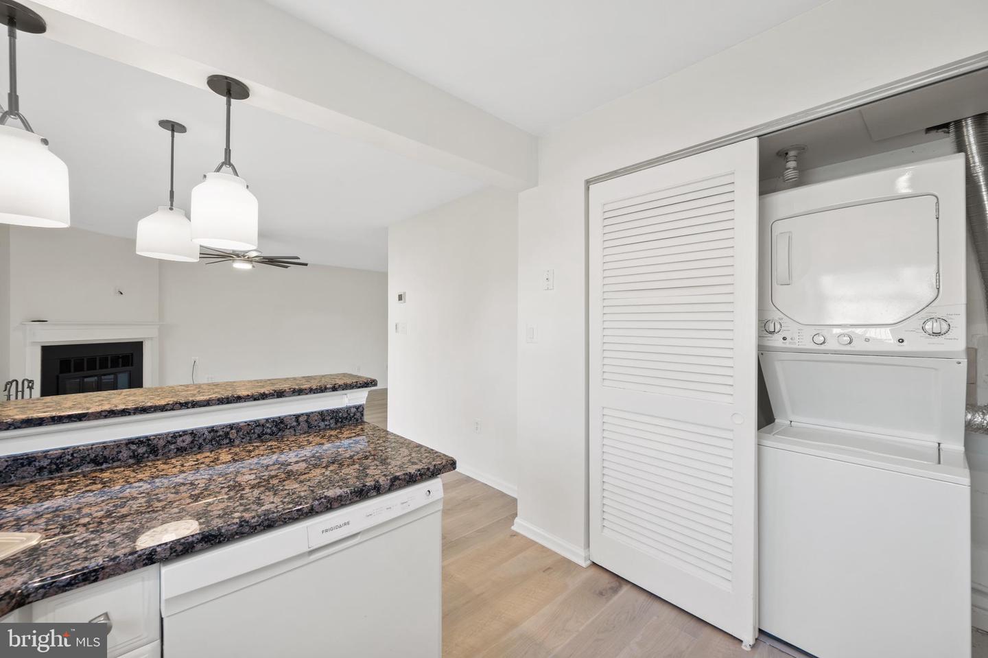 2600-A S ARLINGTON MILL DR #1, ARLINGTON, Virginia 22206, 2 Bedrooms Bedrooms, ,1 BathroomBathrooms,Residential,For sale,2600-A S ARLINGTON MILL DR #1,VAAR2067838 MLS # VAAR2067838