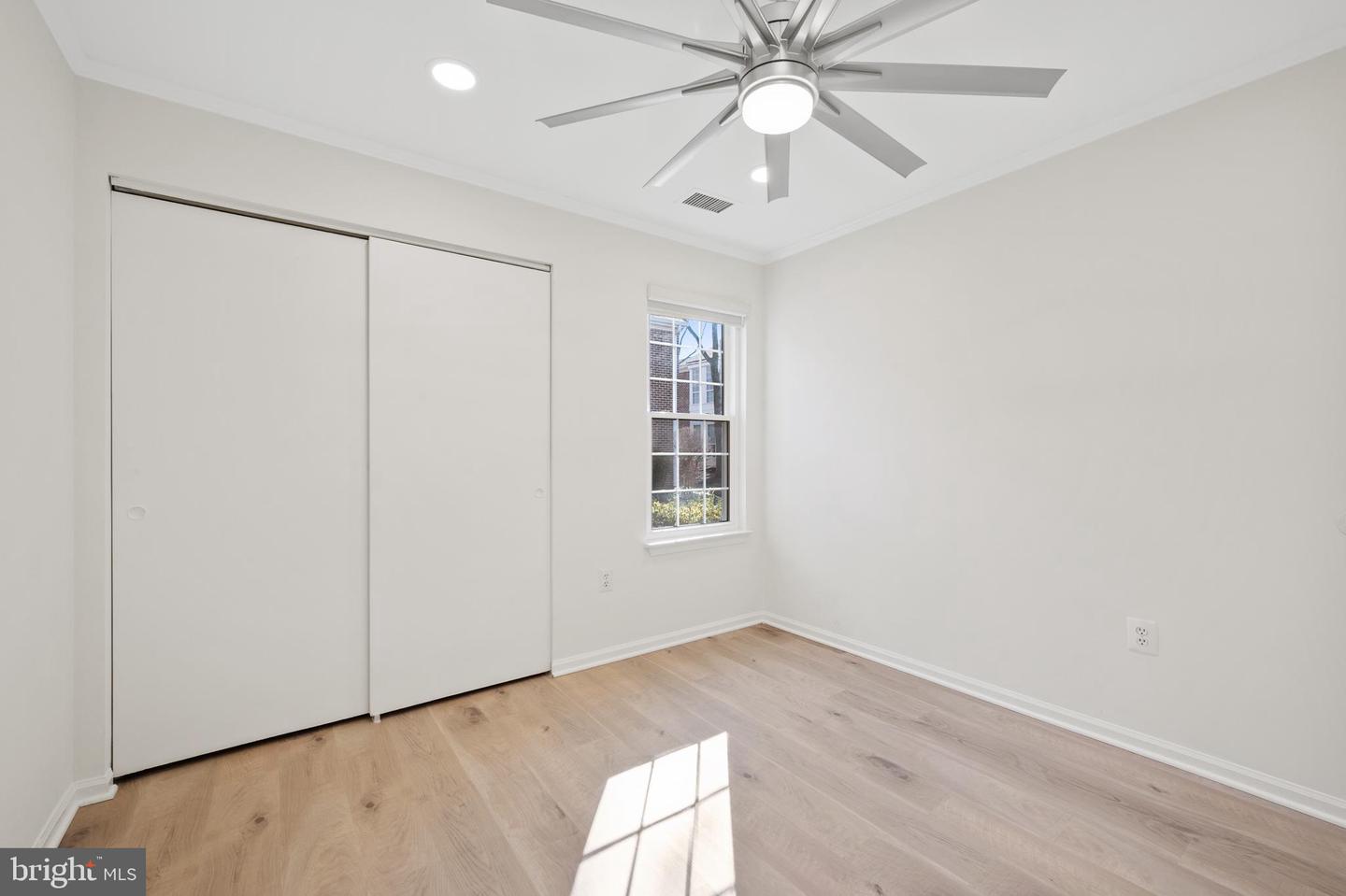 2600-A S ARLINGTON MILL DR #1, ARLINGTON, Virginia 22206, 2 Bedrooms Bedrooms, ,1 BathroomBathrooms,Residential,For sale,2600-A S ARLINGTON MILL DR #1,VAAR2067838 MLS # VAAR2067838