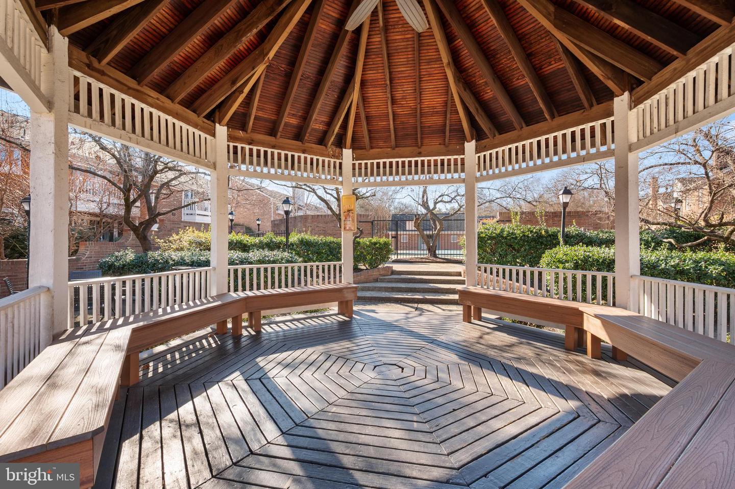 2600-A S ARLINGTON MILL DR #1, ARLINGTON, Virginia 22206, 2 Bedrooms Bedrooms, ,1 BathroomBathrooms,Residential,For sale,2600-A S ARLINGTON MILL DR #1,VAAR2067838 MLS # VAAR2067838