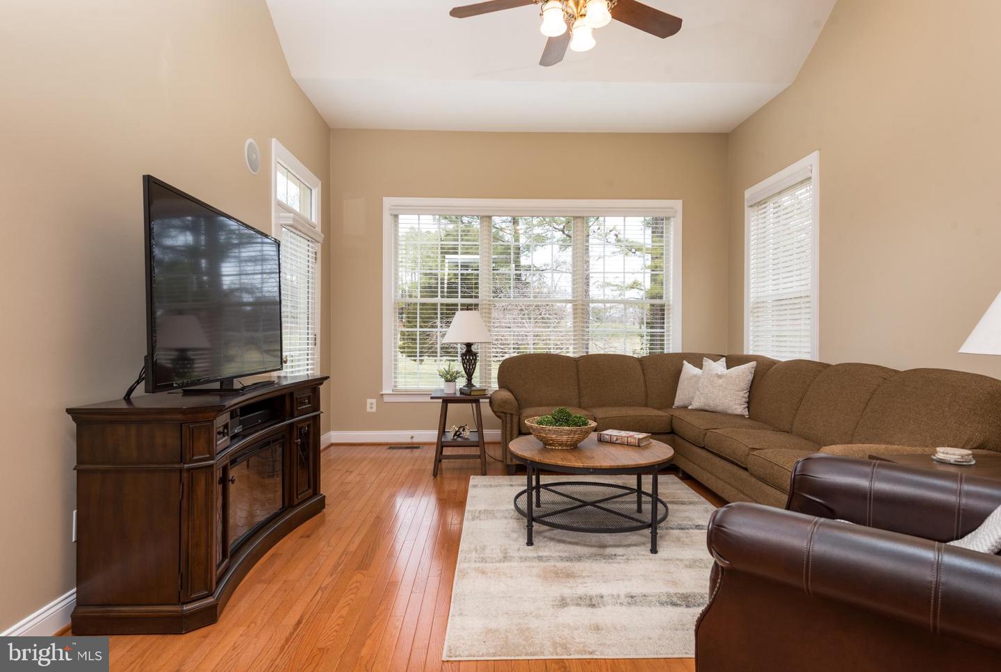 15412 ARNOLD PALMER DR, HAYMARKET, Virginia 20169, 4 Bedrooms Bedrooms, ,4 BathroomsBathrooms,Residential,For sale,15412 ARNOLD PALMER DR,VAPW2110706 MLS # VAPW2110706