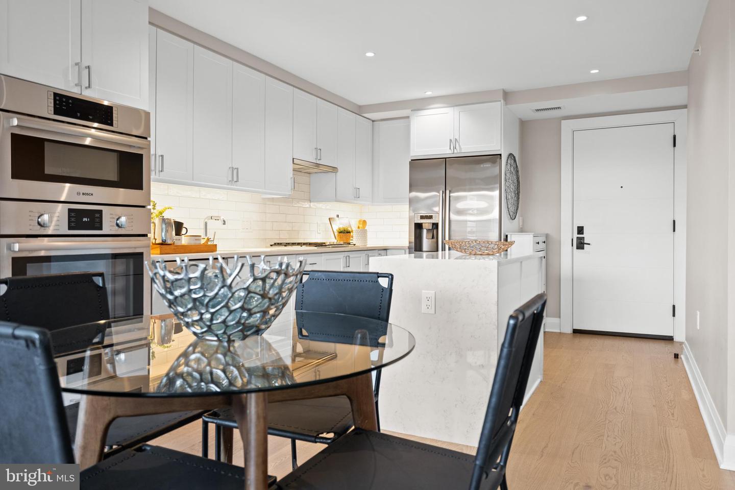 925 N FAIRFAX ST #406, ALEXANDRIA, Virginia 22314, 2 Bedrooms Bedrooms, ,1 BathroomBathrooms,Residential,For sale,925 N FAIRFAX ST #406,VAAX2053272 MLS # VAAX2053272 925 N FAIRFAX ST #406, ALEXANDRIA, Virginia 22314, 2 Bedrooms Bedrooms, ,1 BathroomBathrooms,Residential,For sale,925 N FAIRFAX ST #406,VAAX2053272 MLS # VAAX2053272