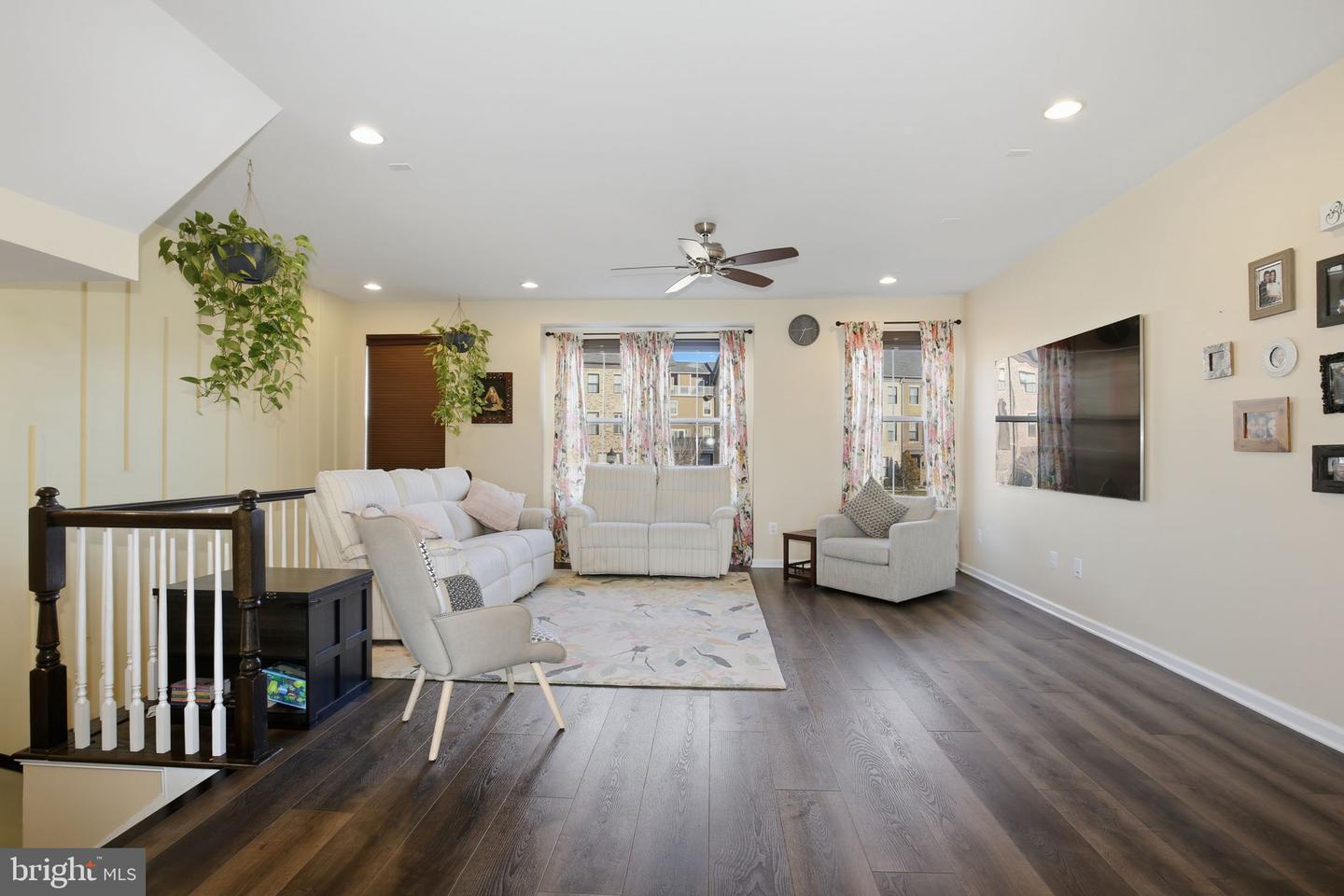 3122 ALAN SHEPARD ST, HERNDON, Virginia 20171, 4 Bedrooms Bedrooms, ,3 BathroomsBathrooms,Residential,For sale,3122 ALAN SHEPARD ST,VAFX2286230 MLS # VAFX2286230