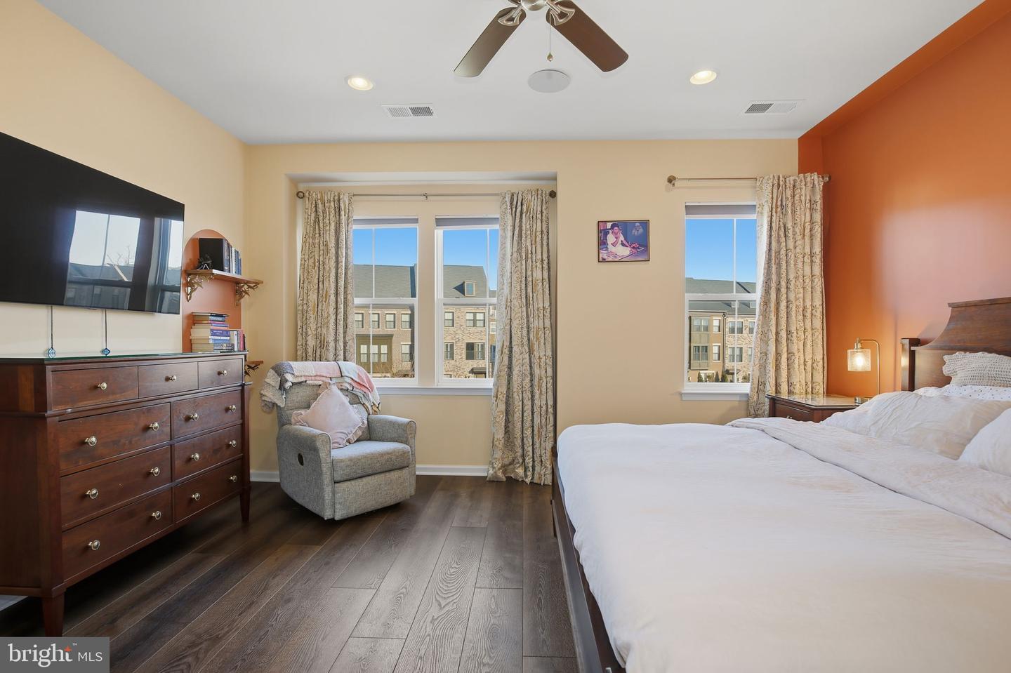 3122 ALAN SHEPARD ST, HERNDON, Virginia 20171, 4 Bedrooms Bedrooms, ,3 BathroomsBathrooms,Residential,For sale,3122 ALAN SHEPARD ST,VAFX2286230 MLS # VAFX2286230