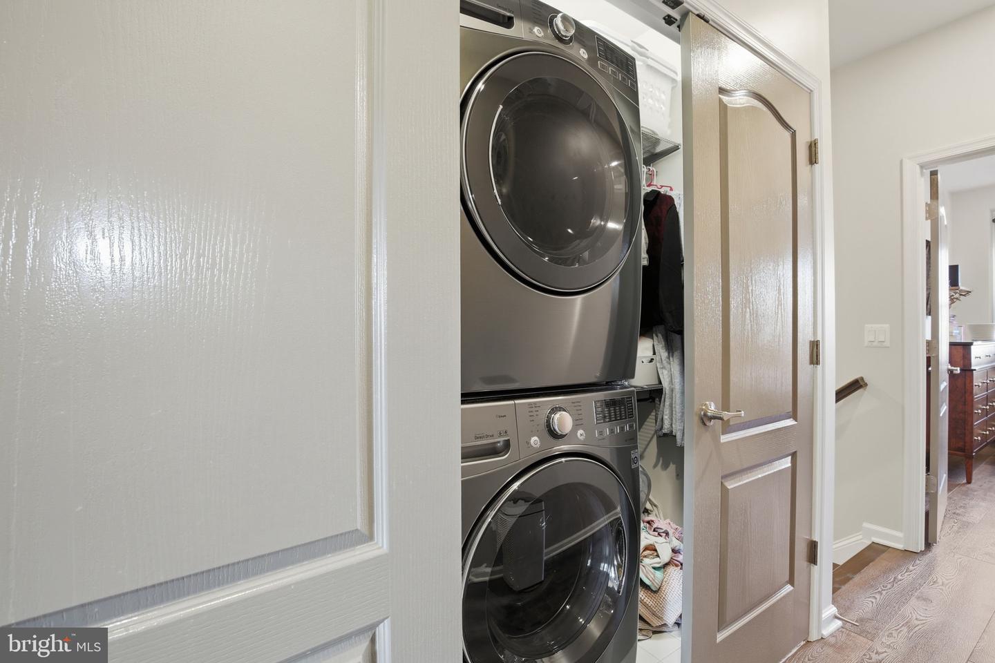 3122 ALAN SHEPARD ST, HERNDON, Virginia 20171, 4 Bedrooms Bedrooms, ,3 BathroomsBathrooms,Residential,For sale,3122 ALAN SHEPARD ST,VAFX2286230 MLS # VAFX2286230