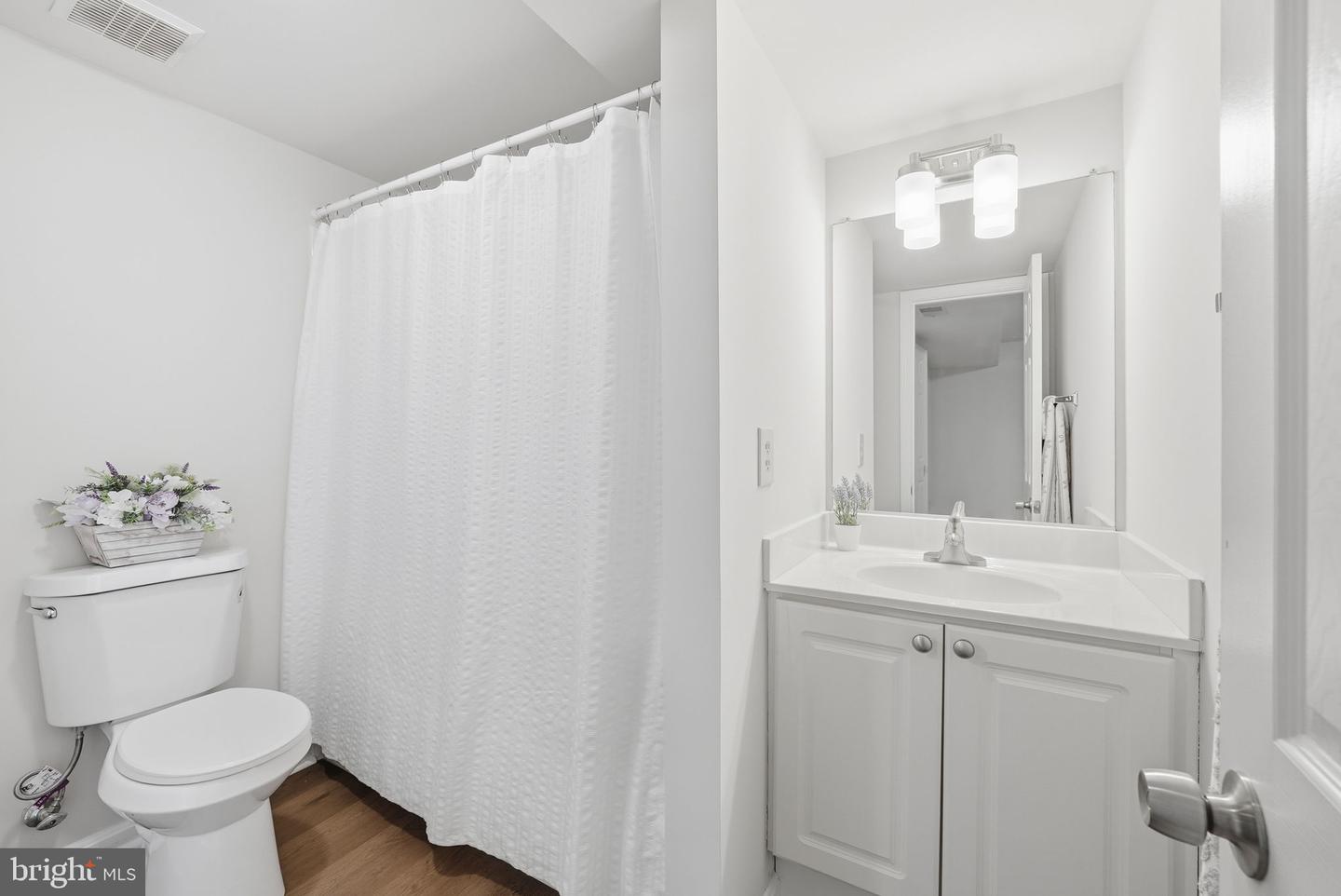 15461 PORT WASHINGTON CT, DUMFRIES, Virginia 22025, 4 Bedrooms Bedrooms, ,3 BathroomsBathrooms,Residential,For sale,15461 PORT WASHINGTON CT,VAPW2110728 MLS # VAPW2110728