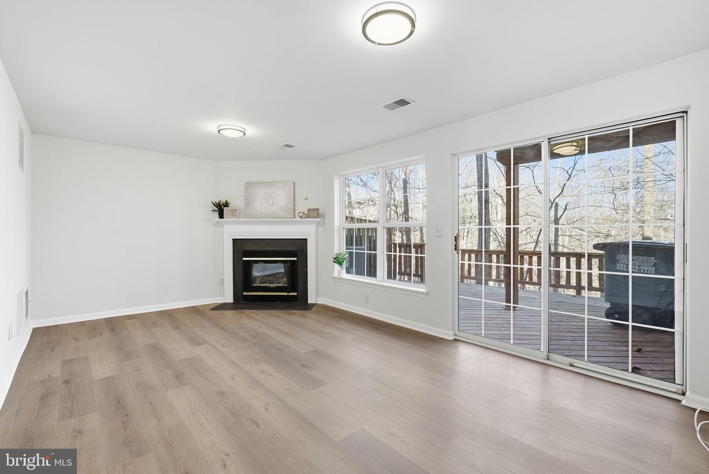 15461 PORT WASHINGTON CT, DUMFRIES, Virginia 22025, 4 Bedrooms Bedrooms, ,3 BathroomsBathrooms,Residential,For sale,15461 PORT WASHINGTON CT,VAPW2110728 MLS # VAPW2110728