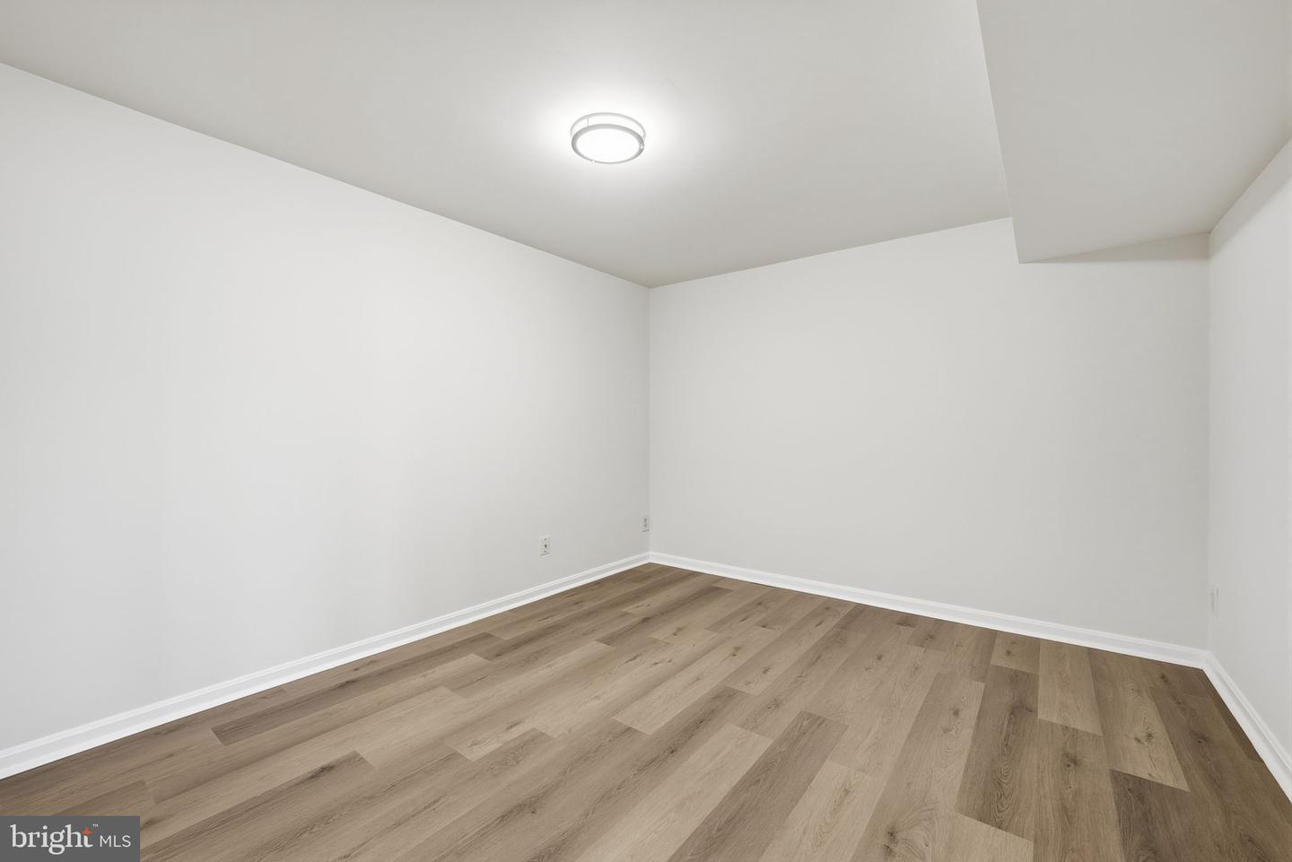 15461 PORT WASHINGTON CT, DUMFRIES, Virginia 22025, 4 Bedrooms Bedrooms, ,3 BathroomsBathrooms,Residential,For sale,15461 PORT WASHINGTON CT,VAPW2110728 MLS # VAPW2110728