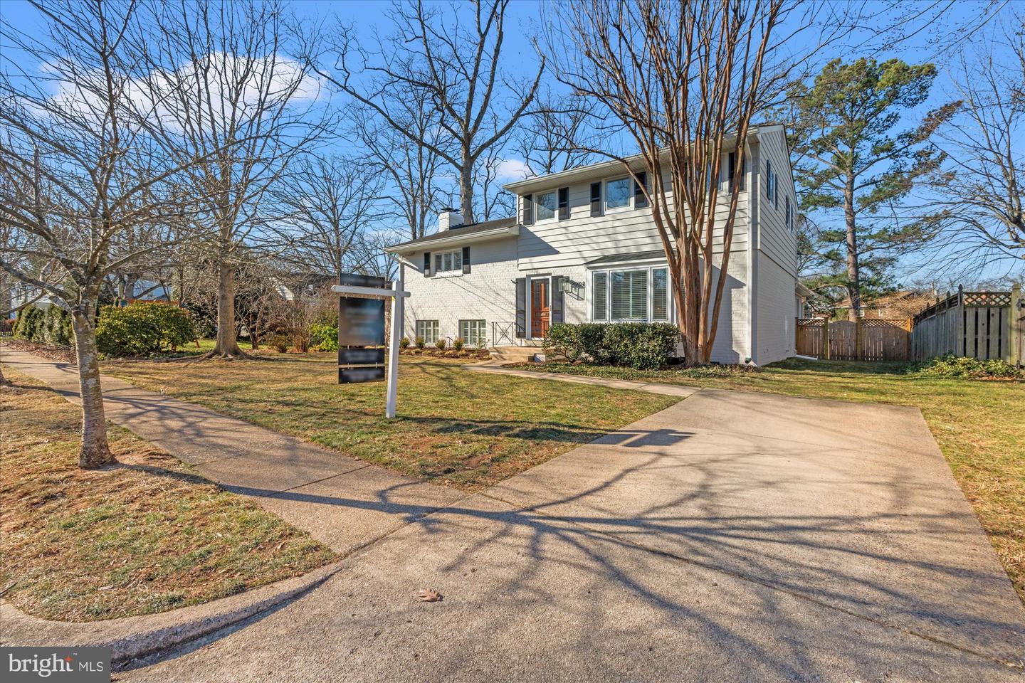 2904 FARM RD, ALEXANDRIA, Virginia 22302, 4 Bedrooms Bedrooms, ,2 BathroomsBathrooms,Residential,For sale,2904 FARM RD,VAAX2053280 MLS # VAAX2053280