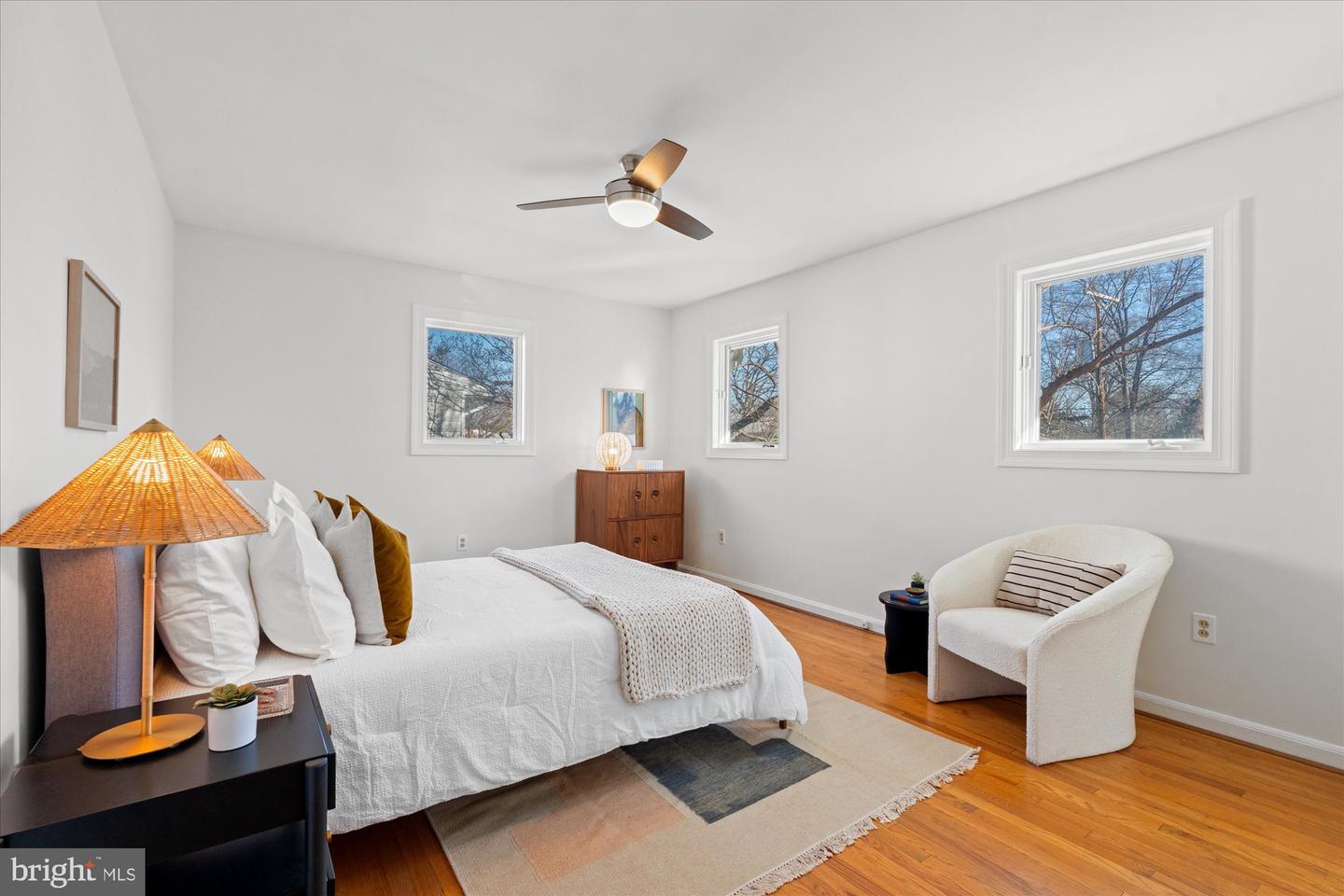 2904 FARM RD, ALEXANDRIA, Virginia 22302, 4 Bedrooms Bedrooms, ,2 BathroomsBathrooms,Residential,For sale,2904 FARM RD,VAAX2053280 MLS # VAAX2053280