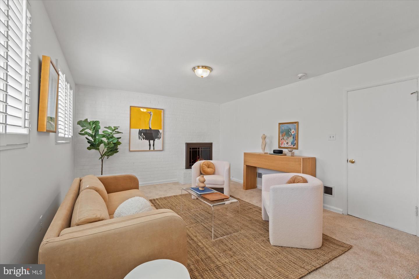 2904 FARM RD, ALEXANDRIA, Virginia 22302, 4 Bedrooms Bedrooms, ,2 BathroomsBathrooms,Residential,For sale,2904 FARM RD,VAAX2053280 MLS # VAAX2053280