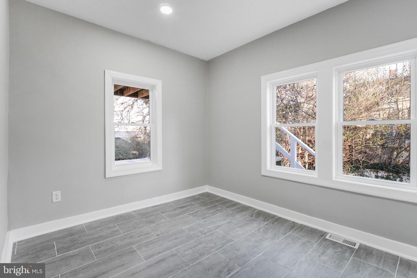 125 HIGH ST, LURAY, Virginia 22835, 4 Bedrooms Bedrooms, 10 Rooms Rooms,2 BathroomsBathrooms,Residential,For sale,125 HIGH ST,VAPA2005906 MLS # VAPA2005906 125 HIGH ST, LURAY, Virginia 22835, 4 Bedrooms Bedrooms, 10 Rooms Rooms,2 BathroomsBathrooms,Residential,For sale,125 HIGH ST,VAPA2005906 MLS # VAPA2005906