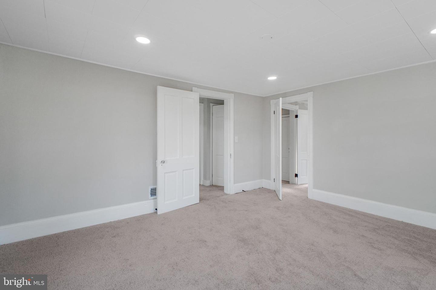 125 HIGH ST, LURAY, Virginia 22835, 4 Bedrooms Bedrooms, 10 Rooms Rooms,2 BathroomsBathrooms,Residential,For sale,125 HIGH ST,VAPA2005906 MLS # VAPA2005906 125 HIGH ST, LURAY, Virginia 22835, 4 Bedrooms Bedrooms, 10 Rooms Rooms,2 BathroomsBathrooms,Residential,For sale,125 HIGH ST,VAPA2005906 MLS # VAPA2005906