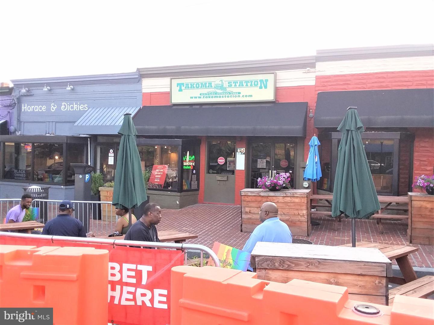 123 WALNUT ST NW, WASHINGTON, District Of Columbia 20012, 4 Bedrooms Bedrooms, ,3 BathroomsBathrooms,Residential,For sale,123 WALNUT ST NW,DCDC2241980 MLS # DCDC2241980 123 WALNUT ST NW, WASHINGTON, District Of Columbia 20012, 4 Bedrooms Bedrooms, ,3 BathroomsBathrooms,Residential,For sale,123 WALNUT ST NW,DCDC2241980 MLS # DCDC2241980