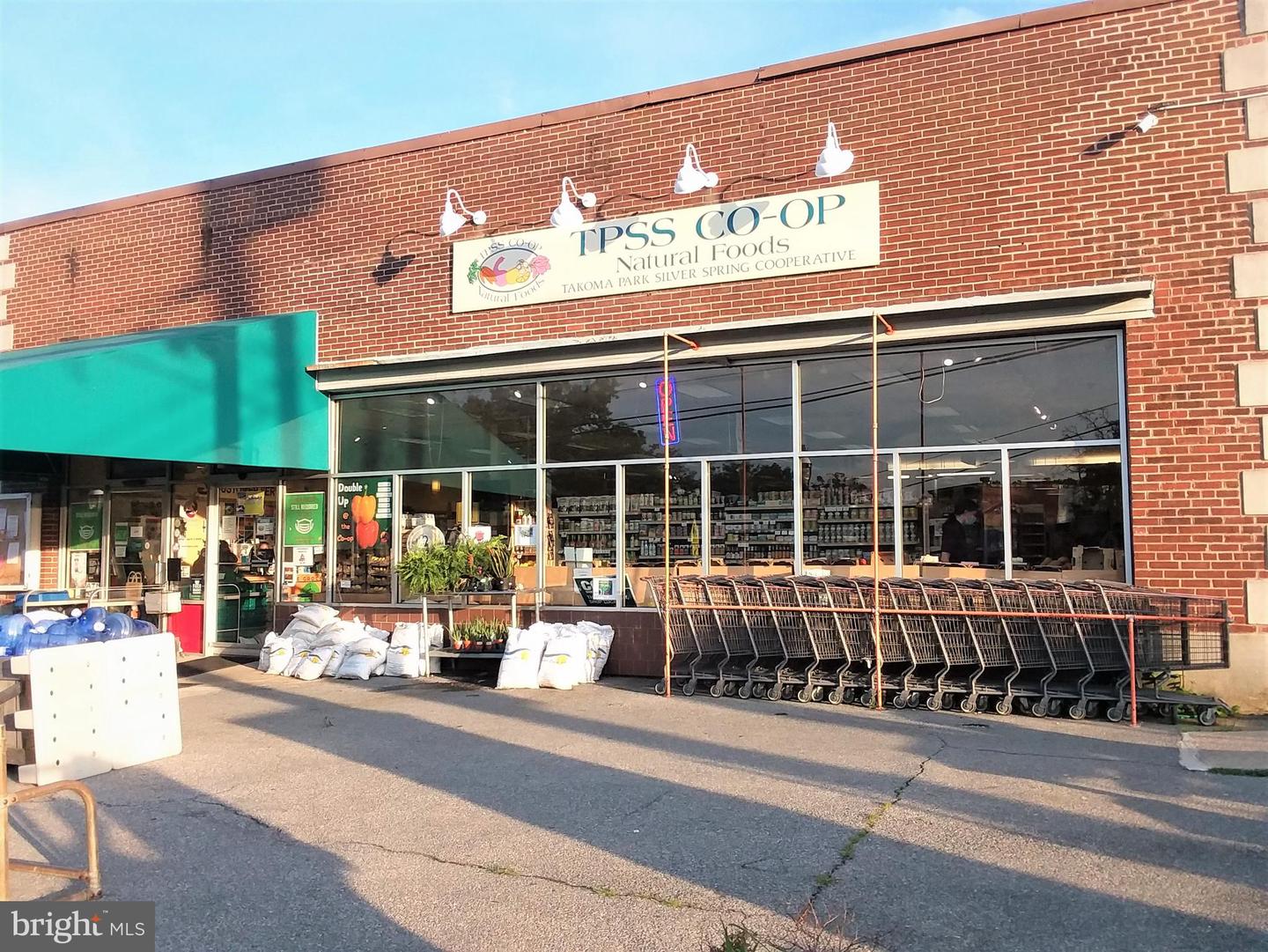 123 WALNUT ST NW, WASHINGTON, District Of Columbia 20012, 4 Bedrooms Bedrooms, ,3 BathroomsBathrooms,Residential,For sale,123 WALNUT ST NW,DCDC2241980 MLS # DCDC2241980 123 WALNUT ST NW, WASHINGTON, District Of Columbia 20012, 4 Bedrooms Bedrooms, ,3 BathroomsBathrooms,Residential,For sale,123 WALNUT ST NW,DCDC2241980 MLS # DCDC2241980