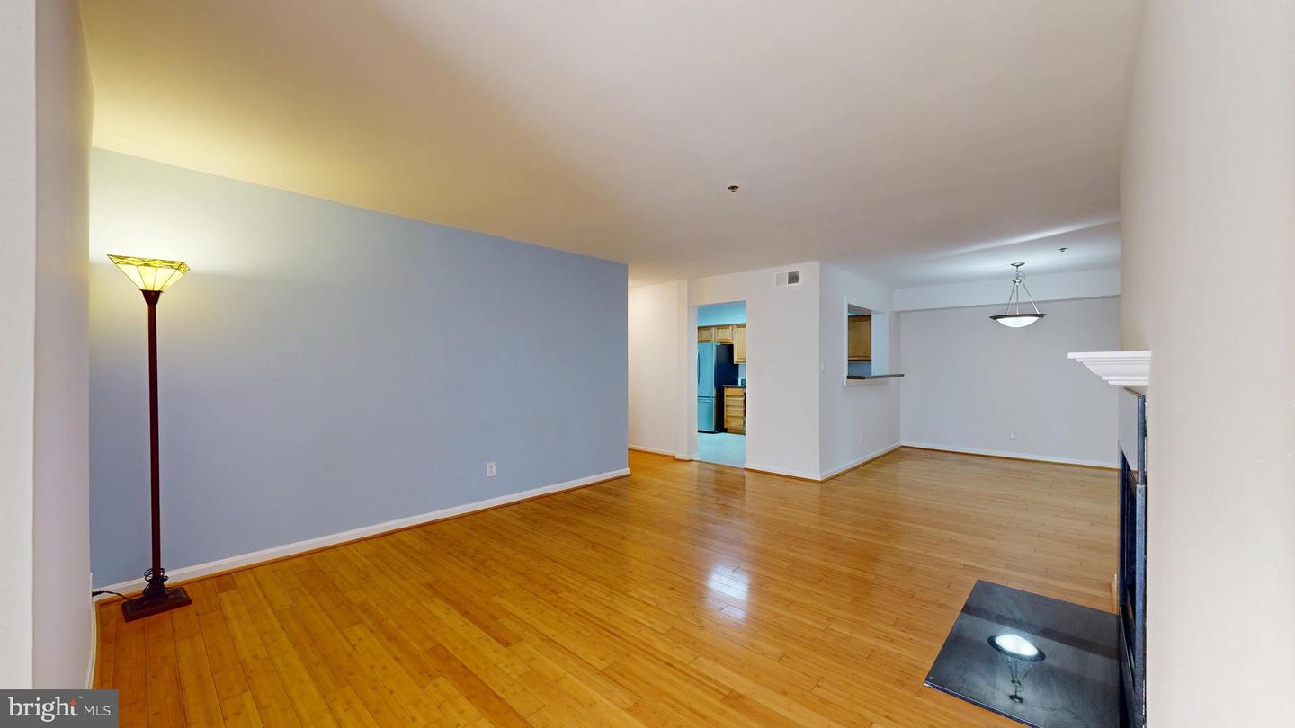 3179 SUMMIT SQUARE DR #2-C4, OAKTON, Virginia 22124, 2 Bedrooms Bedrooms, ,1 BathroomBathrooms,Residential,For sale,3179 SUMMIT SQUARE DR #2-C4,VAFX2286304 MLS # VAFX2286304 3179 SUMMIT SQUARE DR #2-C4, OAKTON, Virginia 22124, 2 Bedrooms Bedrooms, ,1 BathroomBathrooms,Residential,For sale,3179 SUMMIT SQUARE DR #2-C4,VAFX2286304 MLS # VAFX2286304