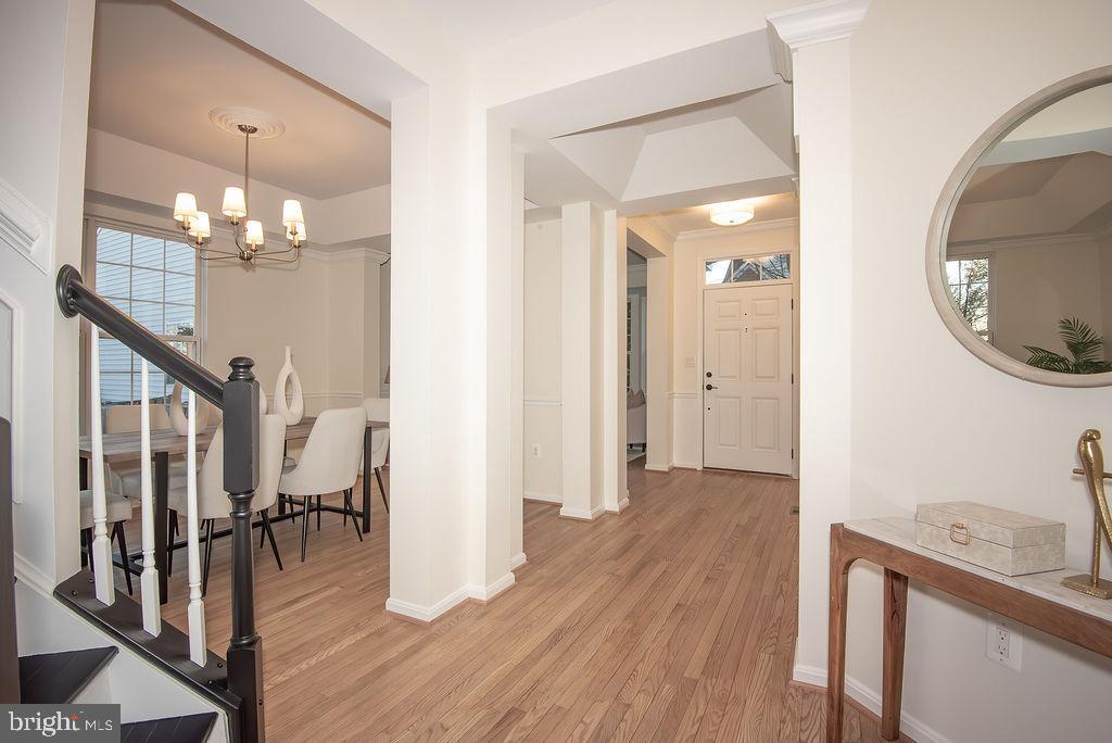 4183 WHITLOW PL, CHANTILLY, Virginia 20151, 4 Bedrooms Bedrooms, ,4 BathroomsBathrooms,Residential,For sale,4183 WHITLOW PL,VAFX2286404 MLS # VAFX2286404