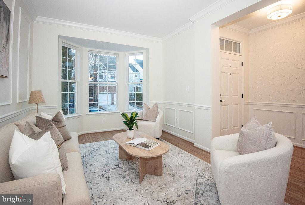 4183 WHITLOW PL, CHANTILLY, Virginia 20151, 4 Bedrooms Bedrooms, ,4 BathroomsBathrooms,Residential,For sale,4183 WHITLOW PL,VAFX2286404 MLS # VAFX2286404