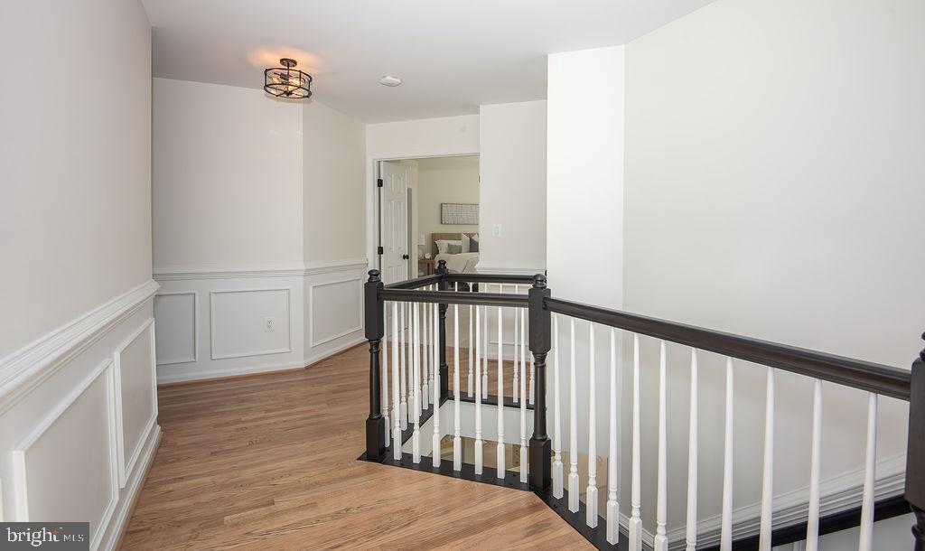 4183 WHITLOW PL, CHANTILLY, Virginia 20151, 4 Bedrooms Bedrooms, ,4 BathroomsBathrooms,Residential,For sale,4183 WHITLOW PL,VAFX2286404 MLS # VAFX2286404