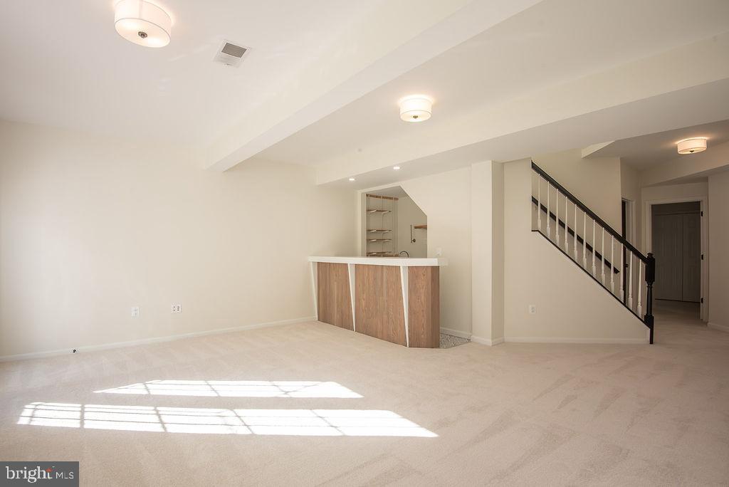 4183 WHITLOW PL, CHANTILLY, Virginia 20151, 4 Bedrooms Bedrooms, ,4 BathroomsBathrooms,Residential,For sale,4183 WHITLOW PL,VAFX2286404 MLS # VAFX2286404