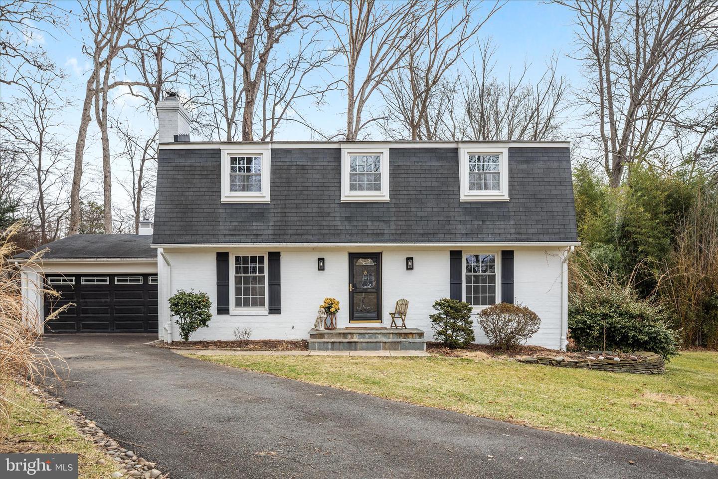 1002 KERGE CT SE, VIENNA, Virginia 22180, 5 Bedrooms Bedrooms, ,3 BathroomsBathrooms,Residential,For sale,1002 KERGE CT SE,VAFX2286428 MLS # VAFX2286428