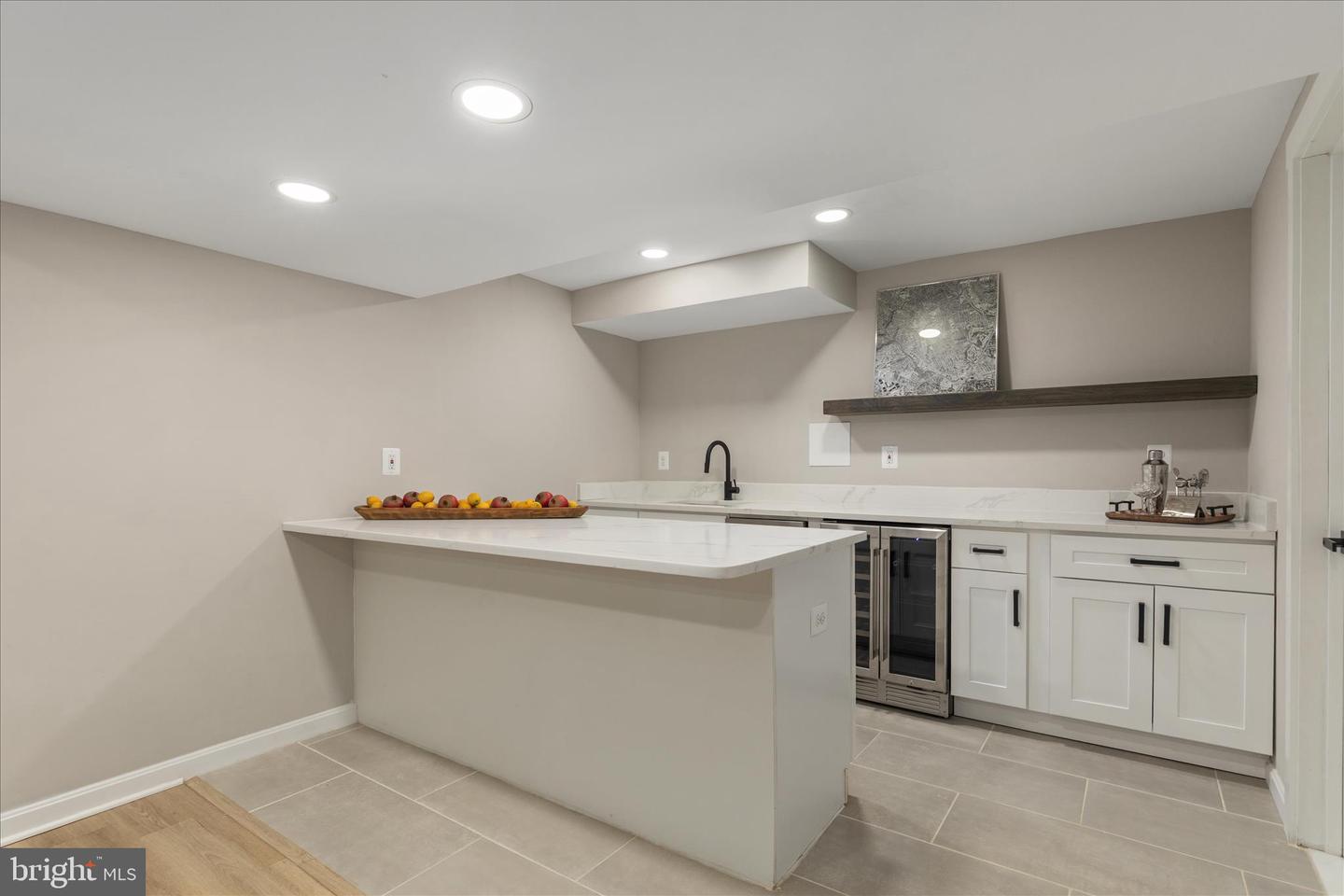 1002 KERGE CT SE, VIENNA, Virginia 22180, 5 Bedrooms Bedrooms, ,3 BathroomsBathrooms,Residential,For sale,1002 KERGE CT SE,VAFX2286428 MLS # VAFX2286428