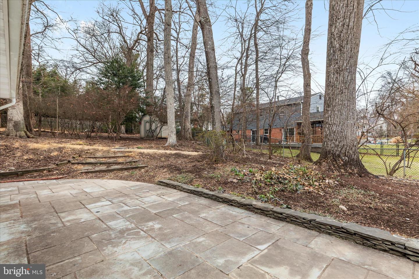 1002 KERGE CT SE, VIENNA, Virginia 22180, 5 Bedrooms Bedrooms, ,3 BathroomsBathrooms,Residential,For sale,1002 KERGE CT SE,VAFX2286428 MLS # VAFX2286428