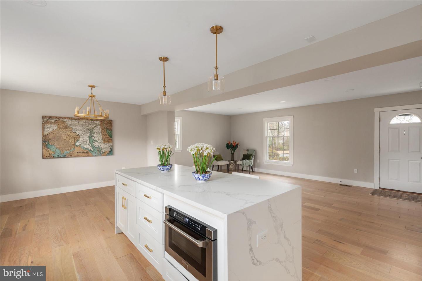 1002 KERGE CT SE, VIENNA, Virginia 22180, 5 Bedrooms Bedrooms, ,3 BathroomsBathrooms,Residential,For sale,1002 KERGE CT SE,VAFX2286428 MLS # VAFX2286428